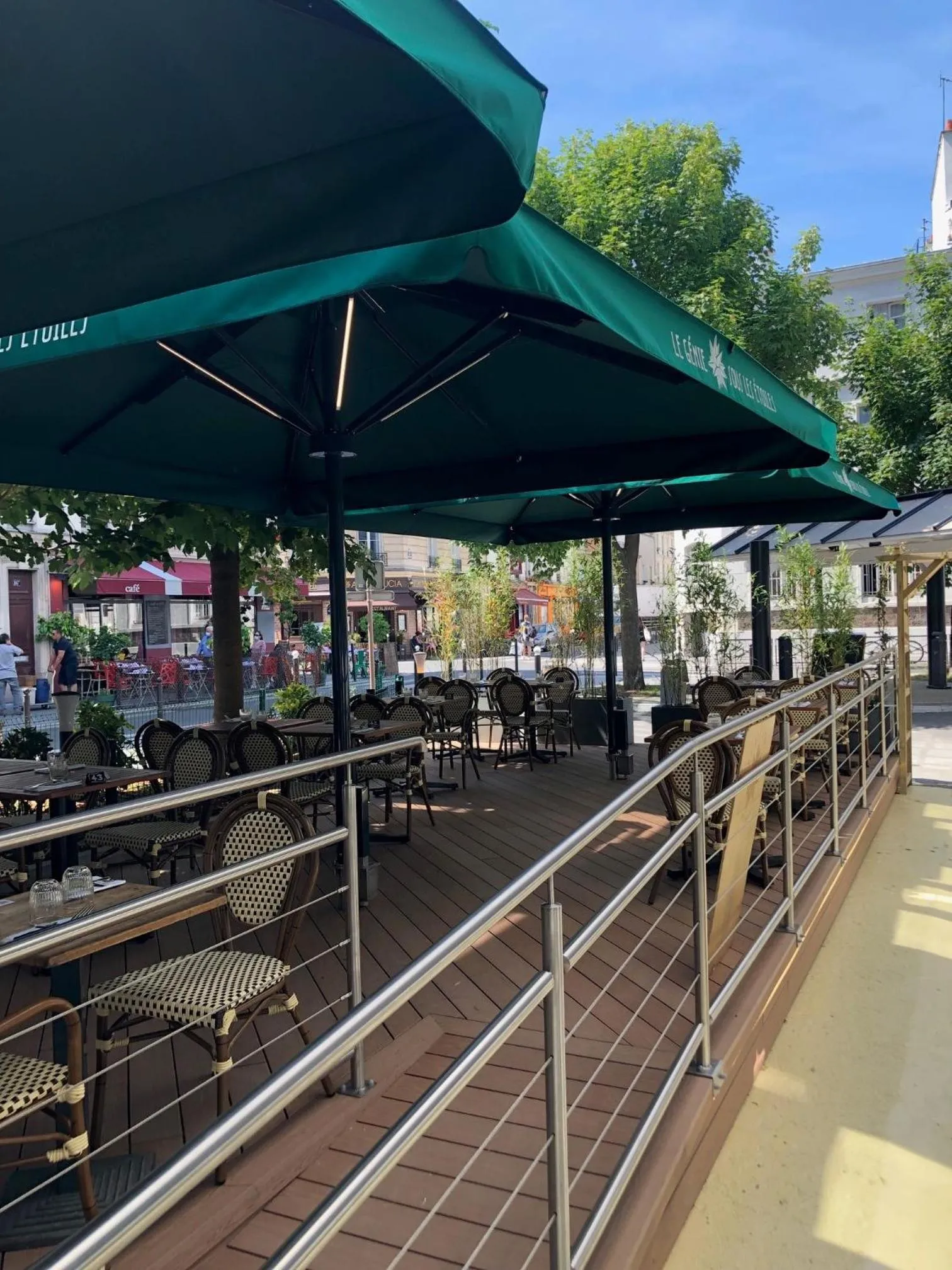 Restaurant/places to eat in ibis Paris Bastille Opera