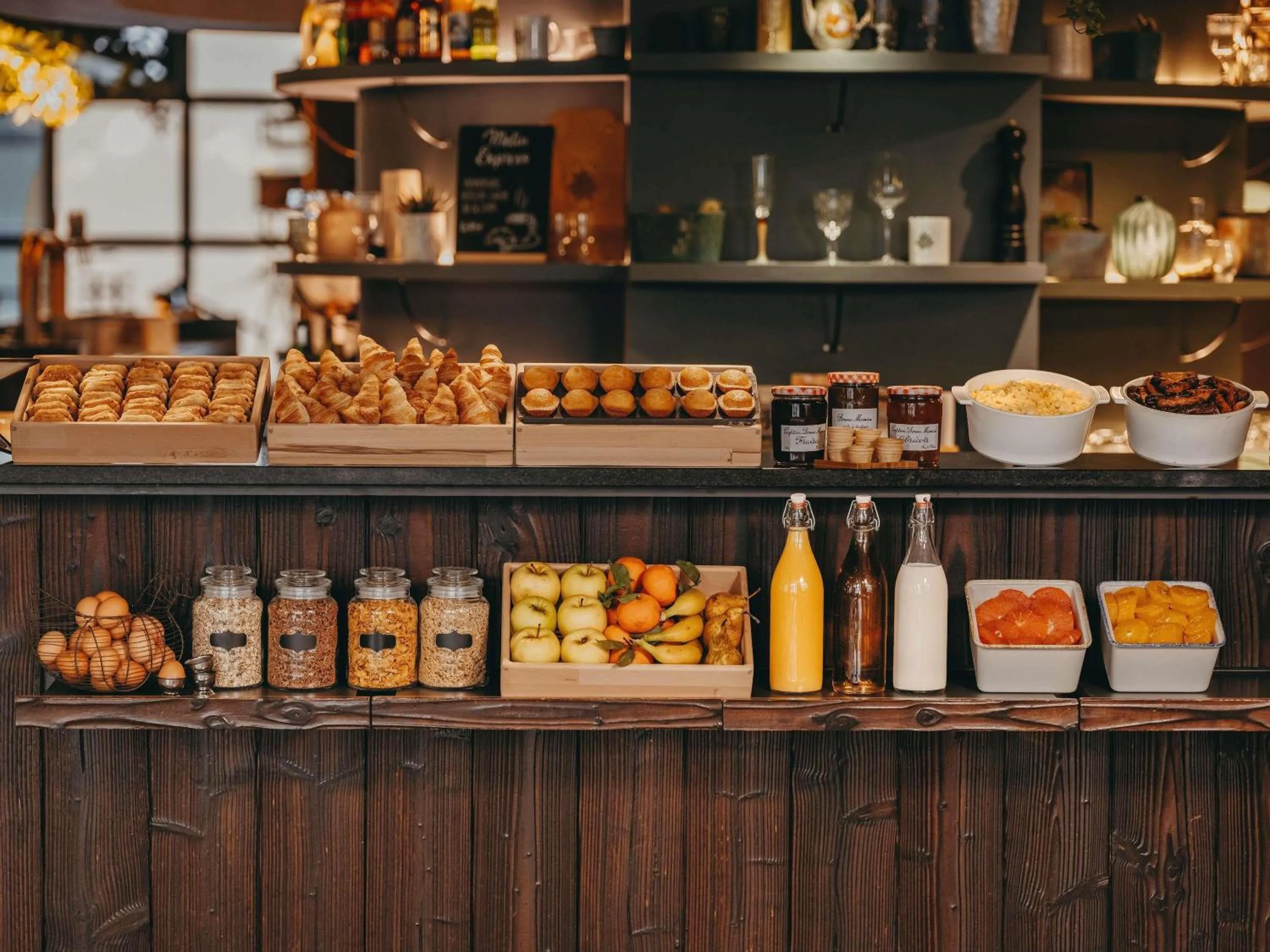 Breakfast in ibis Paris Bastille Opera