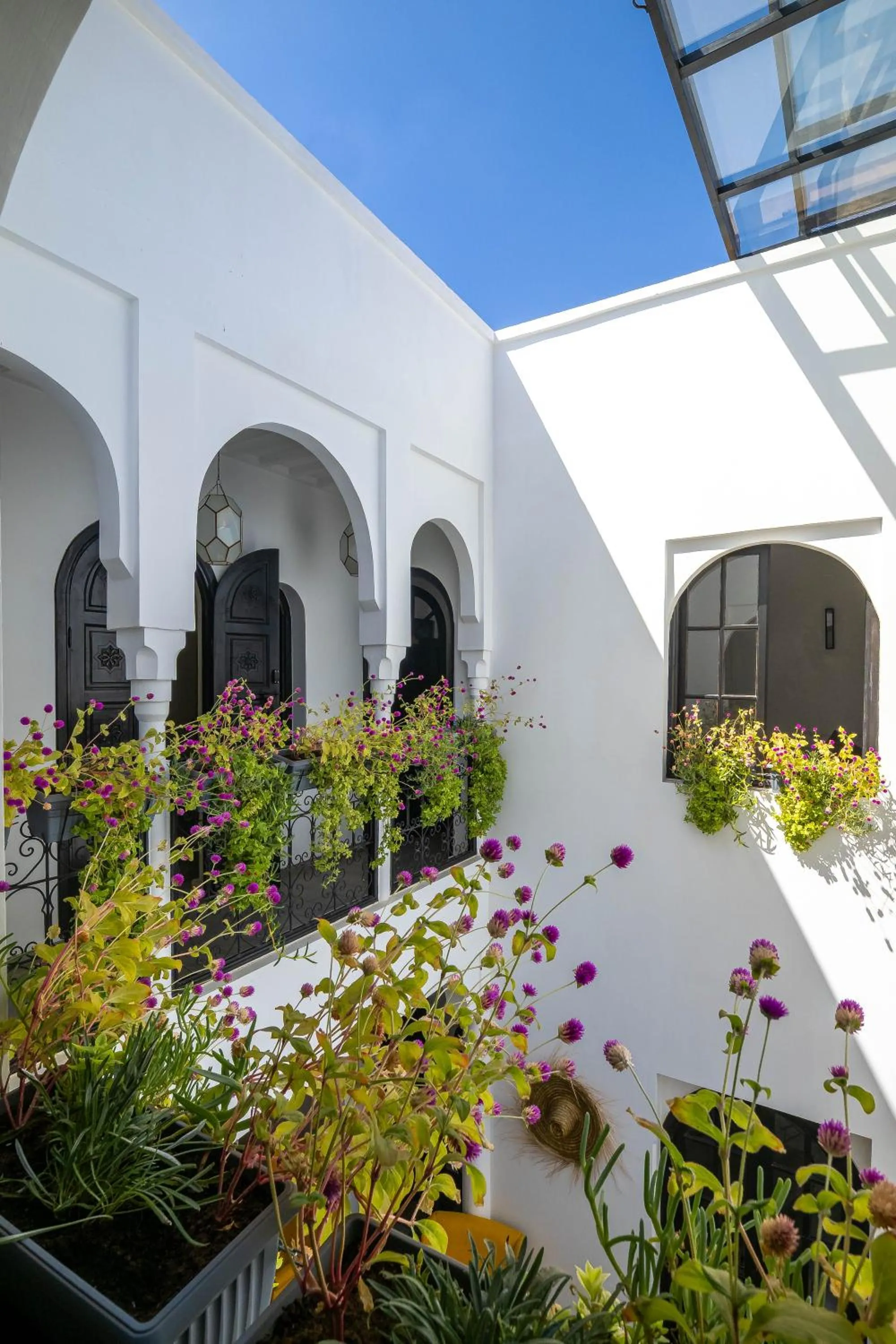 Property building in Riad Come & Va Medina