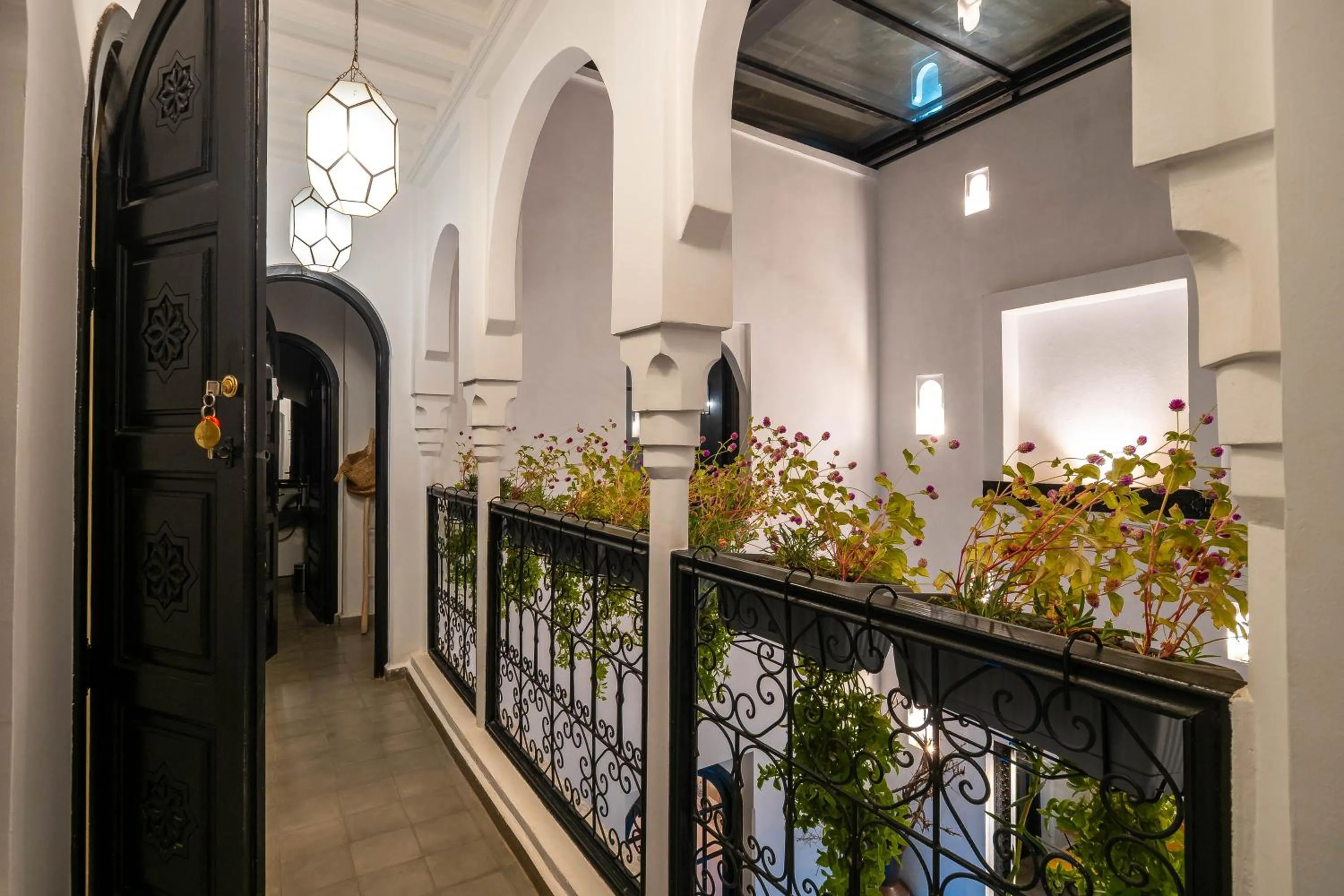Property building in Riad Come & Va Medina