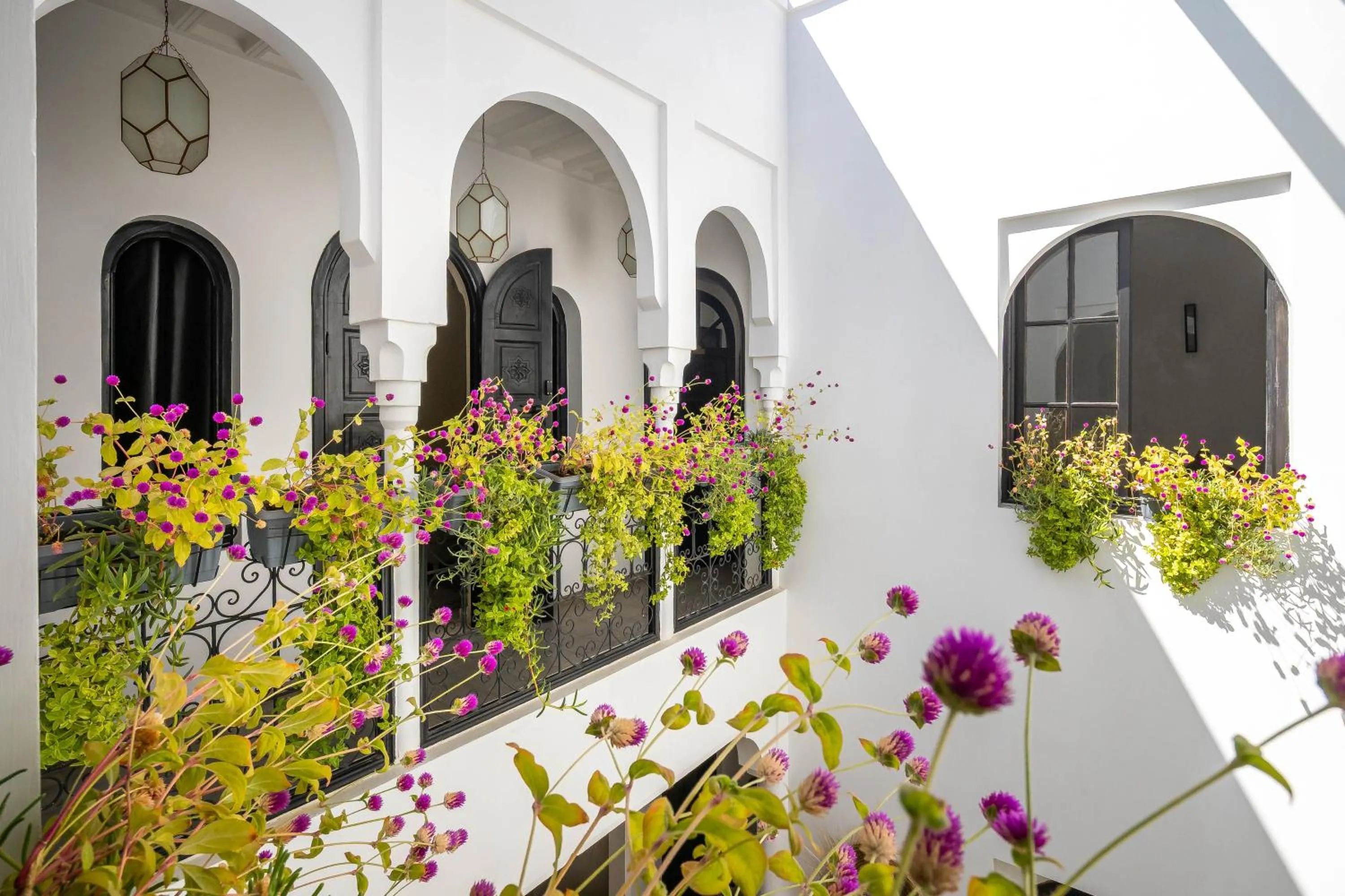 Property building in Riad Come & Va Medina