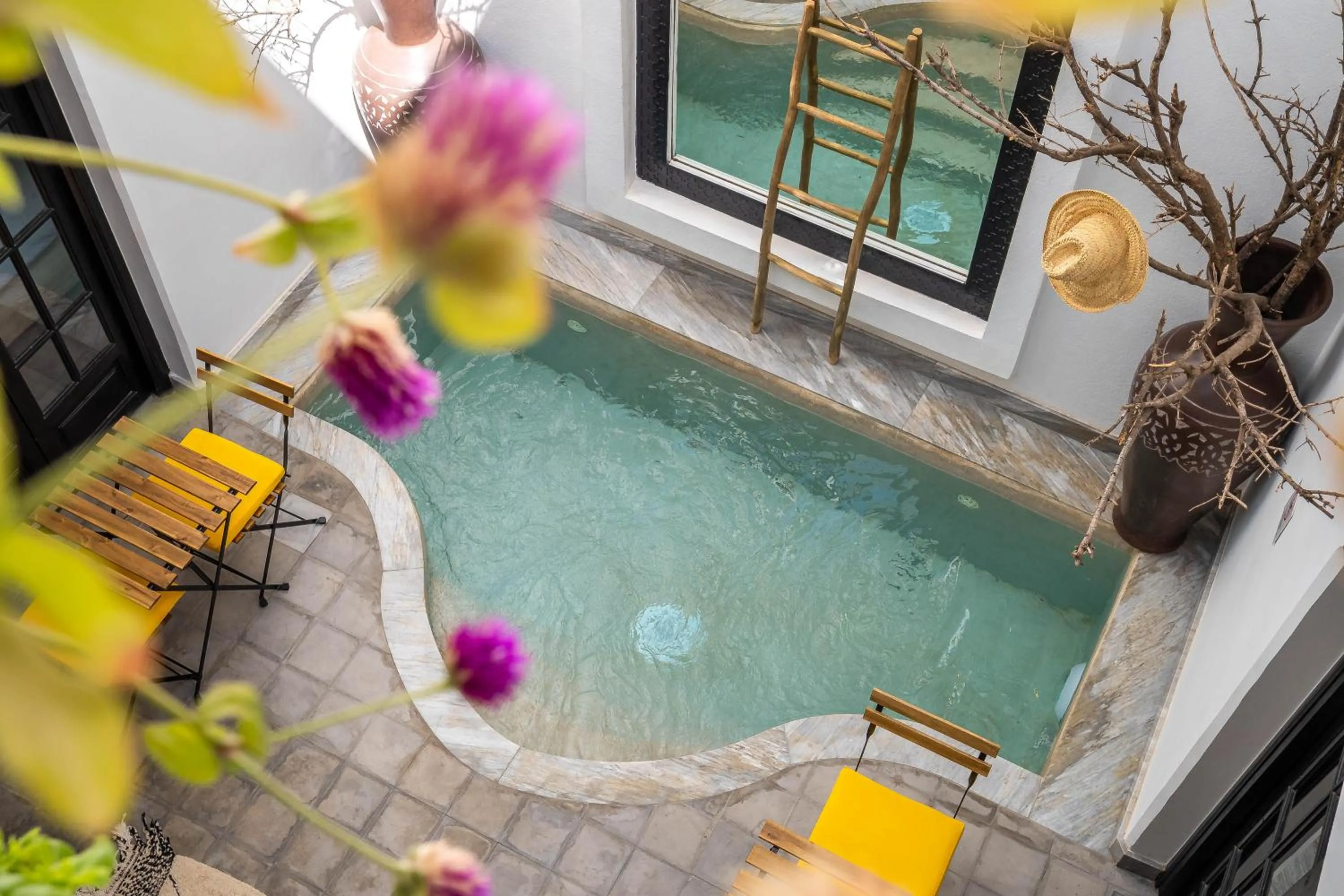 Swimming pool in Riad Come & Va Medina