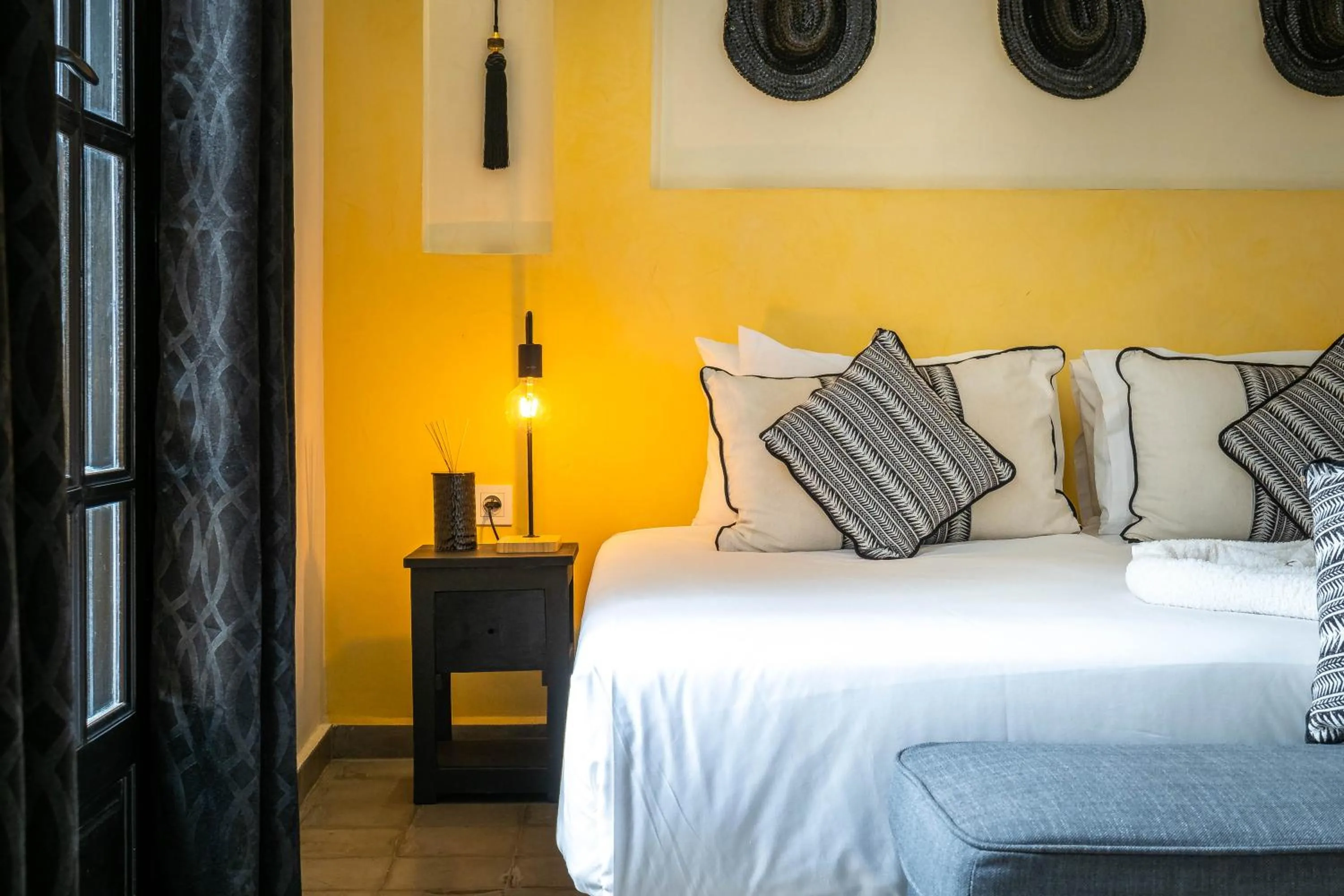Bed in Riad Come & Va Medina