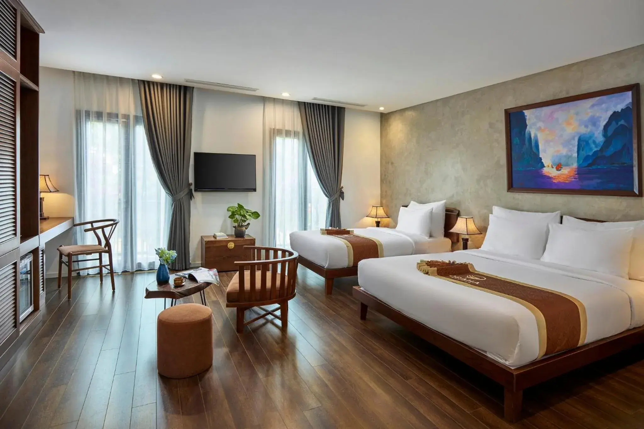 TV and multimedia, Bed in Draha Halong Hotel - Serenity, Charm and Nature - Preferred by Western Travelers TV and multimedia, Bed in Draha Halong Hotel - Serenity, Charm and Nature - Preferred by Western Travelers