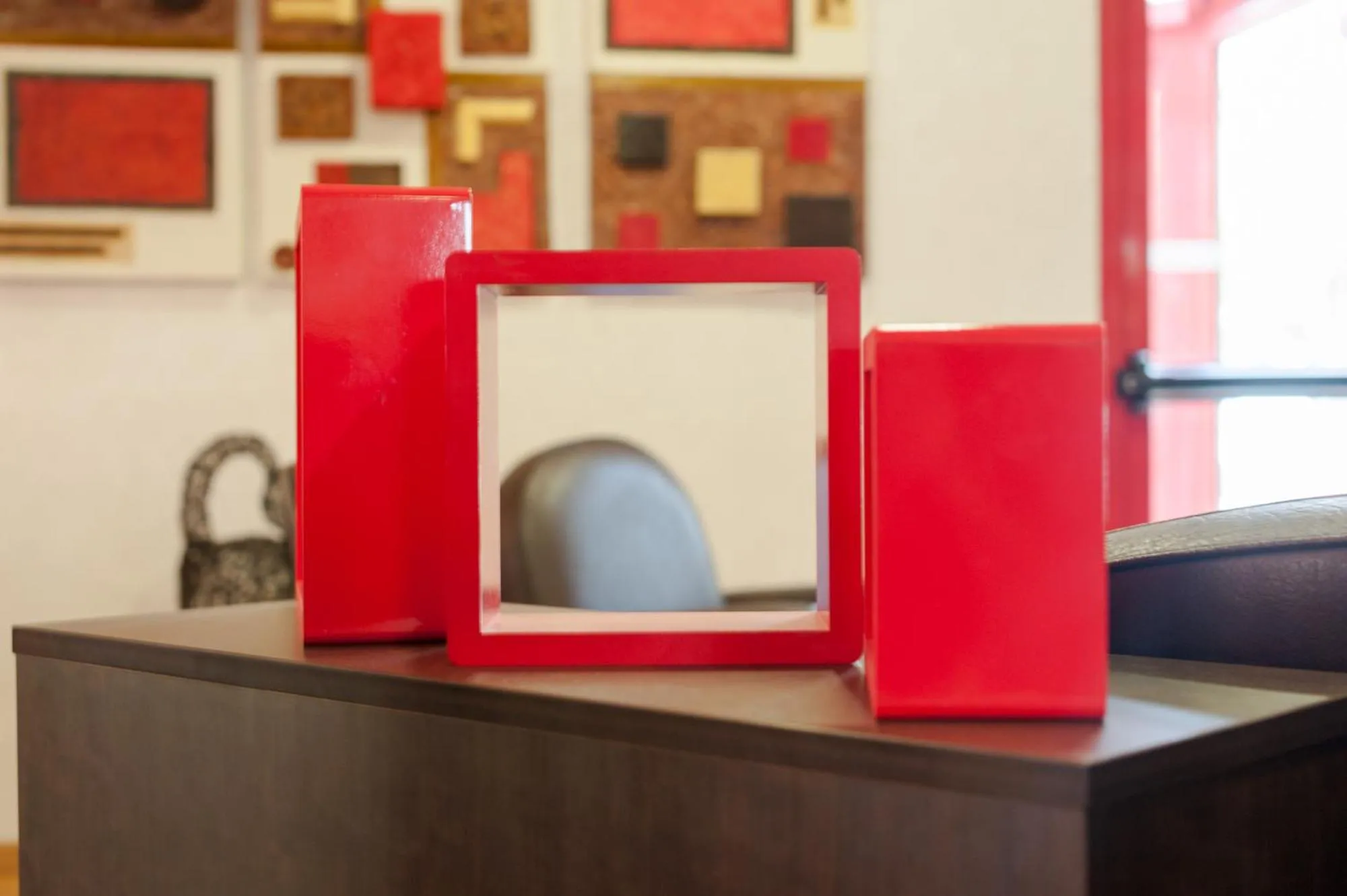 Lobby or reception in The Originals City, Hôtel Éden, Rouen Nord