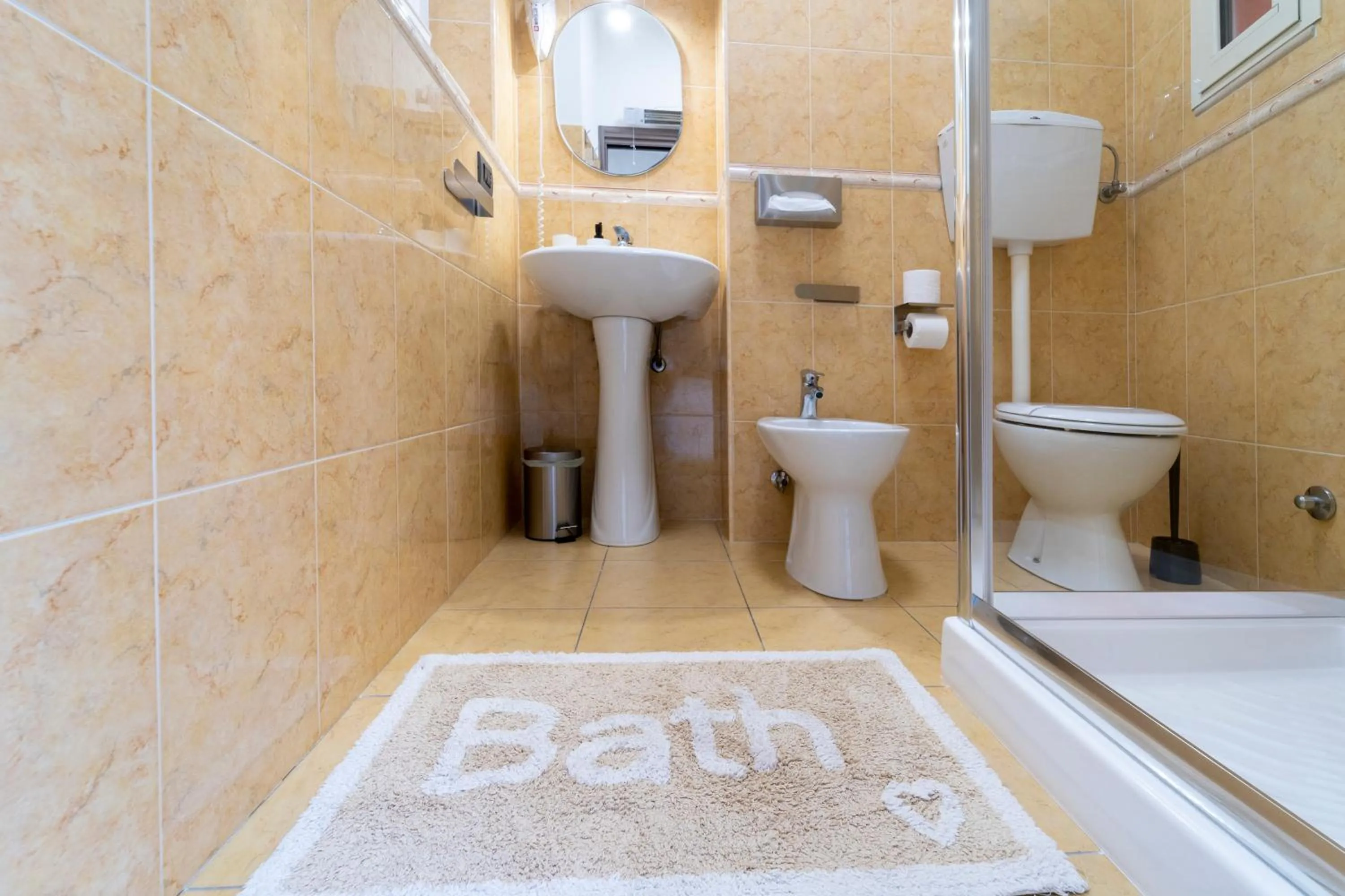 Bathroom in B&B Eraclio