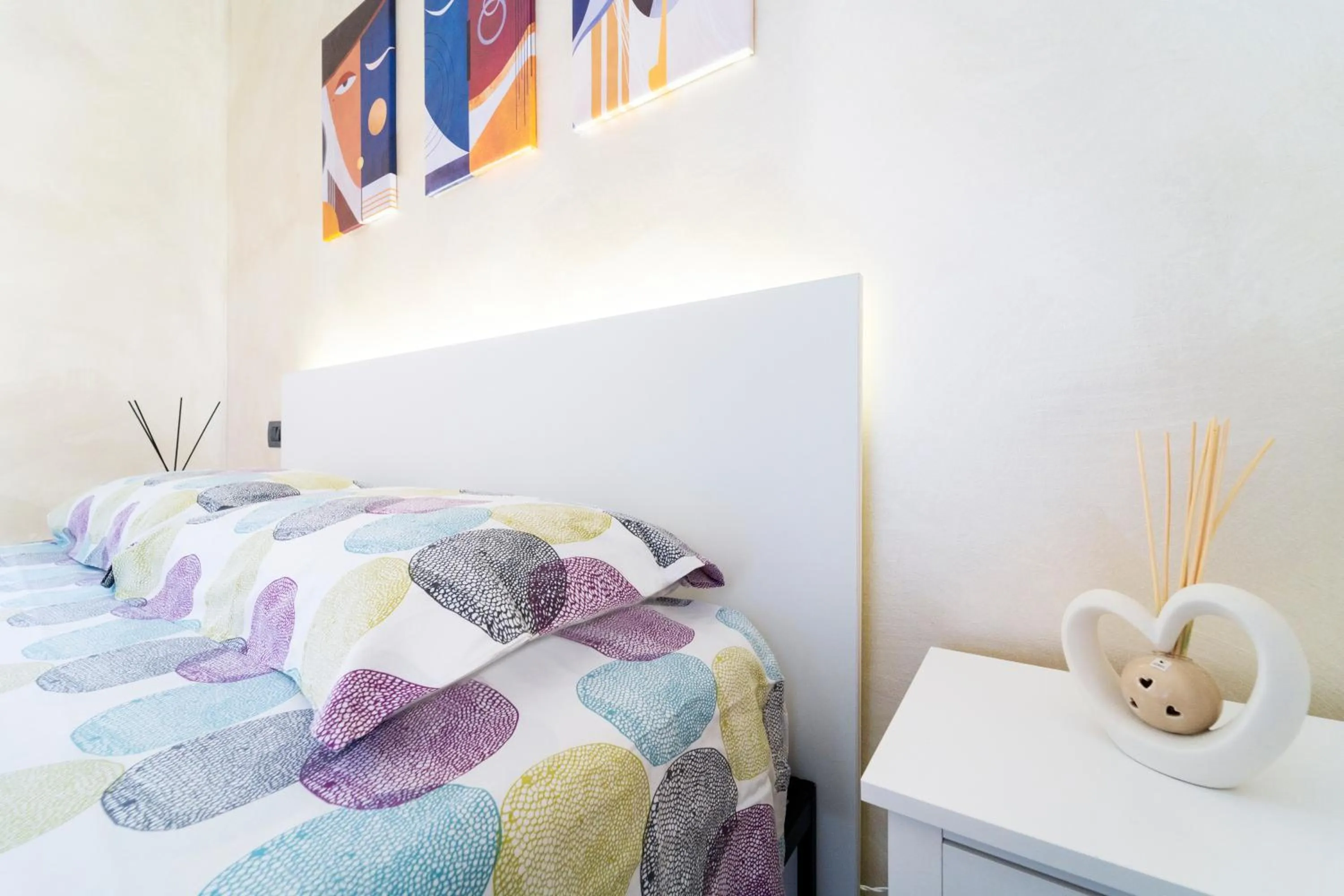 Decorative detail, Bed in B&B Eraclio