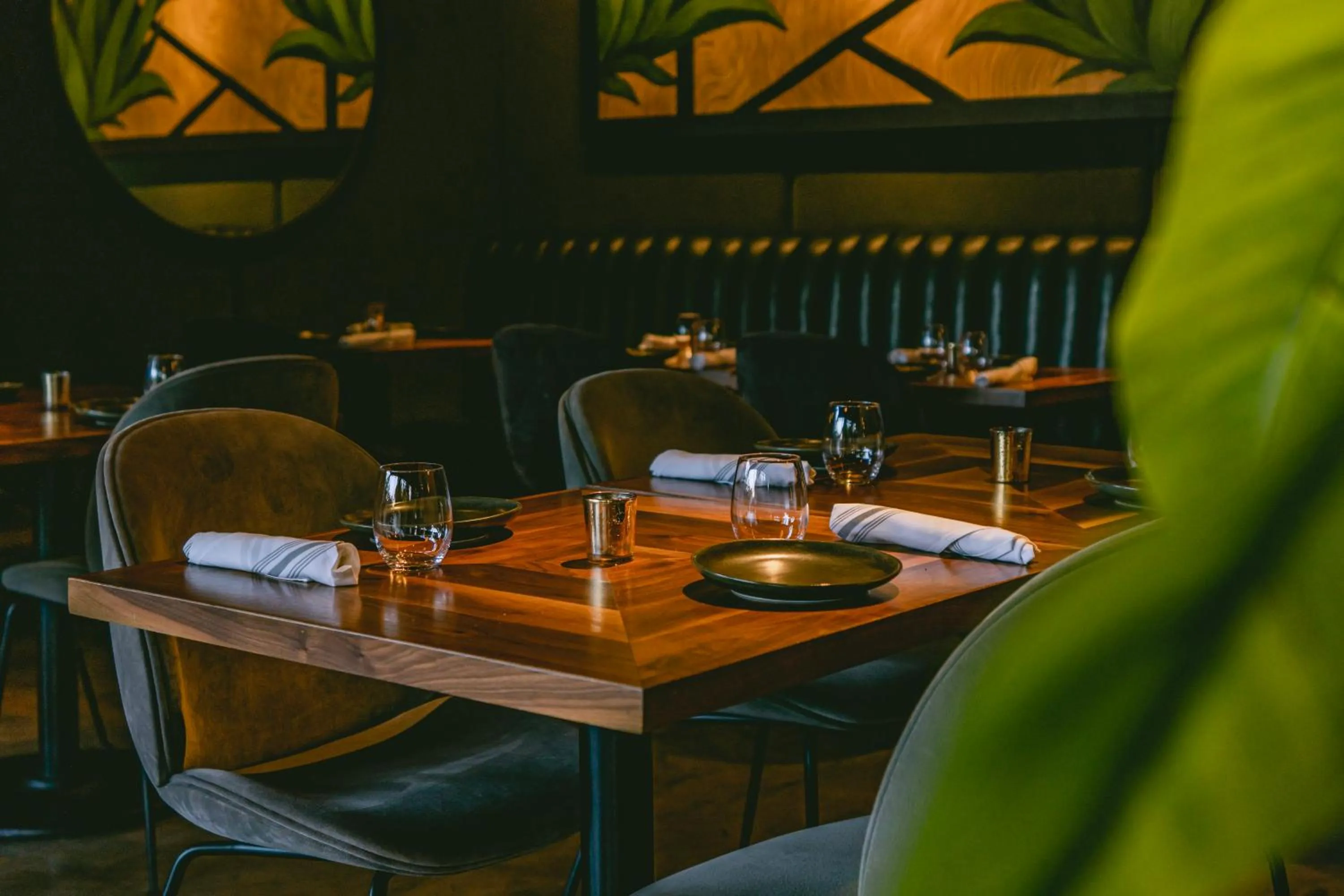 Restaurant/places to eat in Urbanica Euclid