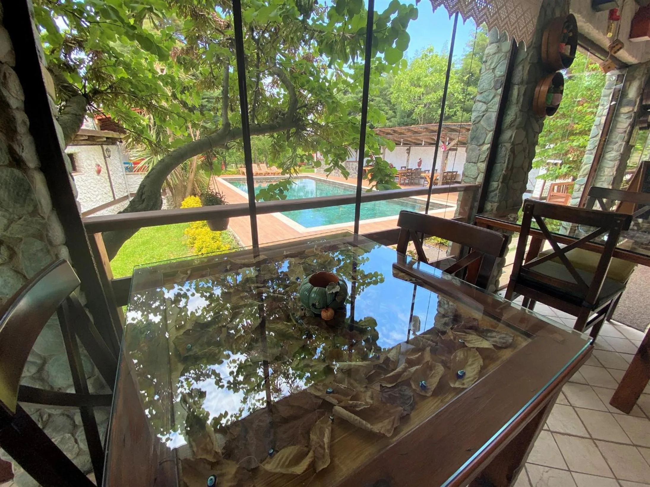 Rif Sapanca - Adult Only