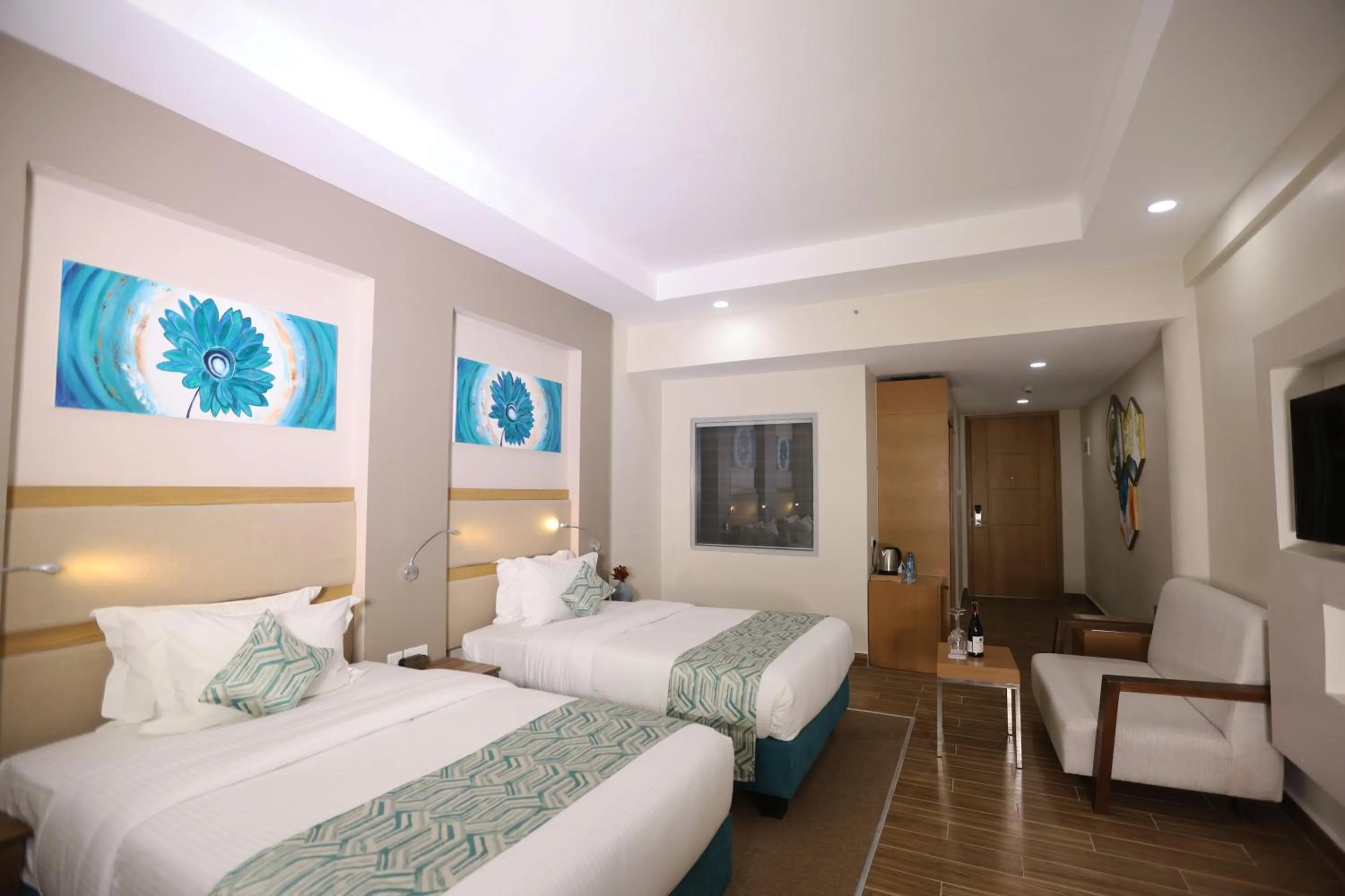 Bed in PrideInn Plaza Nairobi Airport