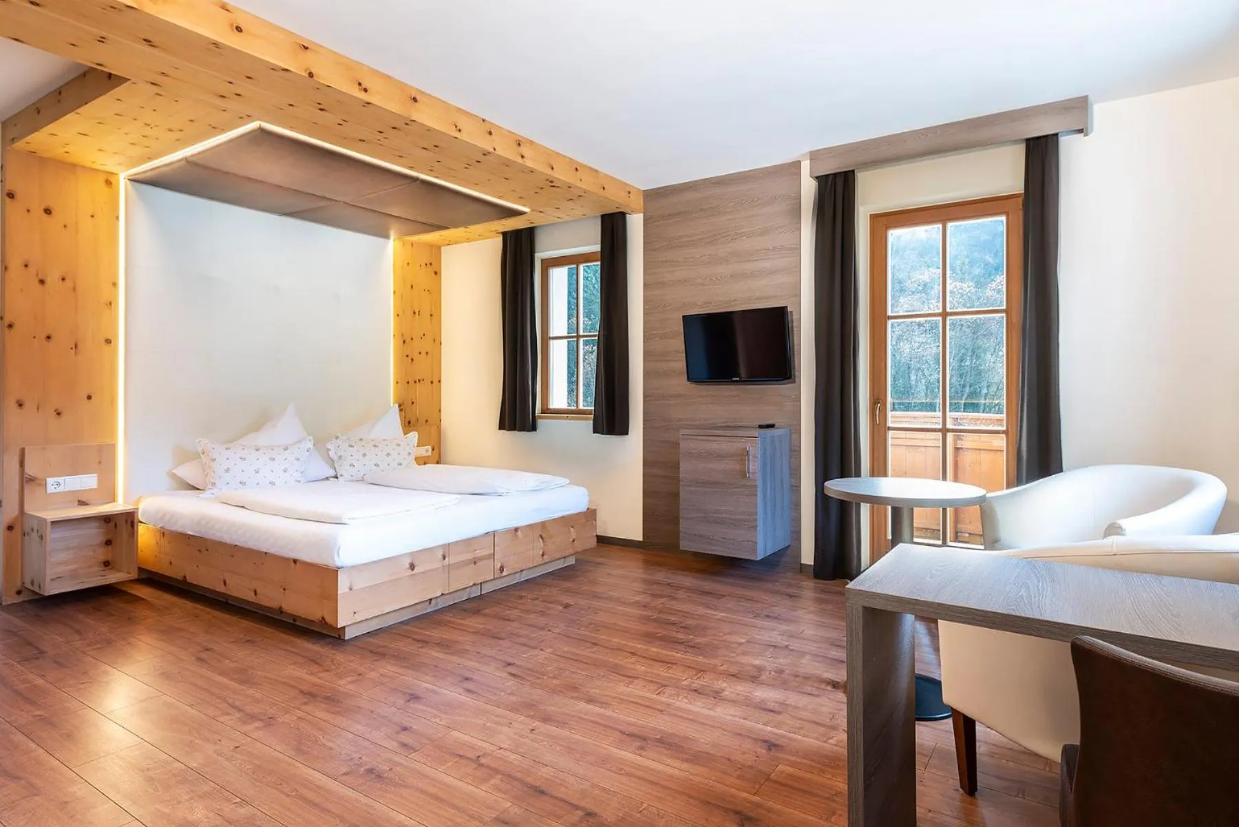 Photo of the whole room, Bed in Hotel Waldheim