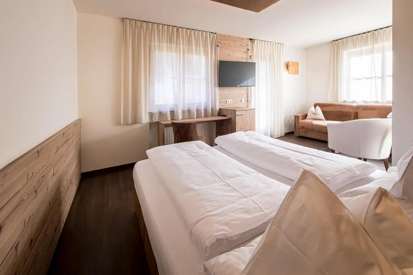 Bed in Hotel Waldheim