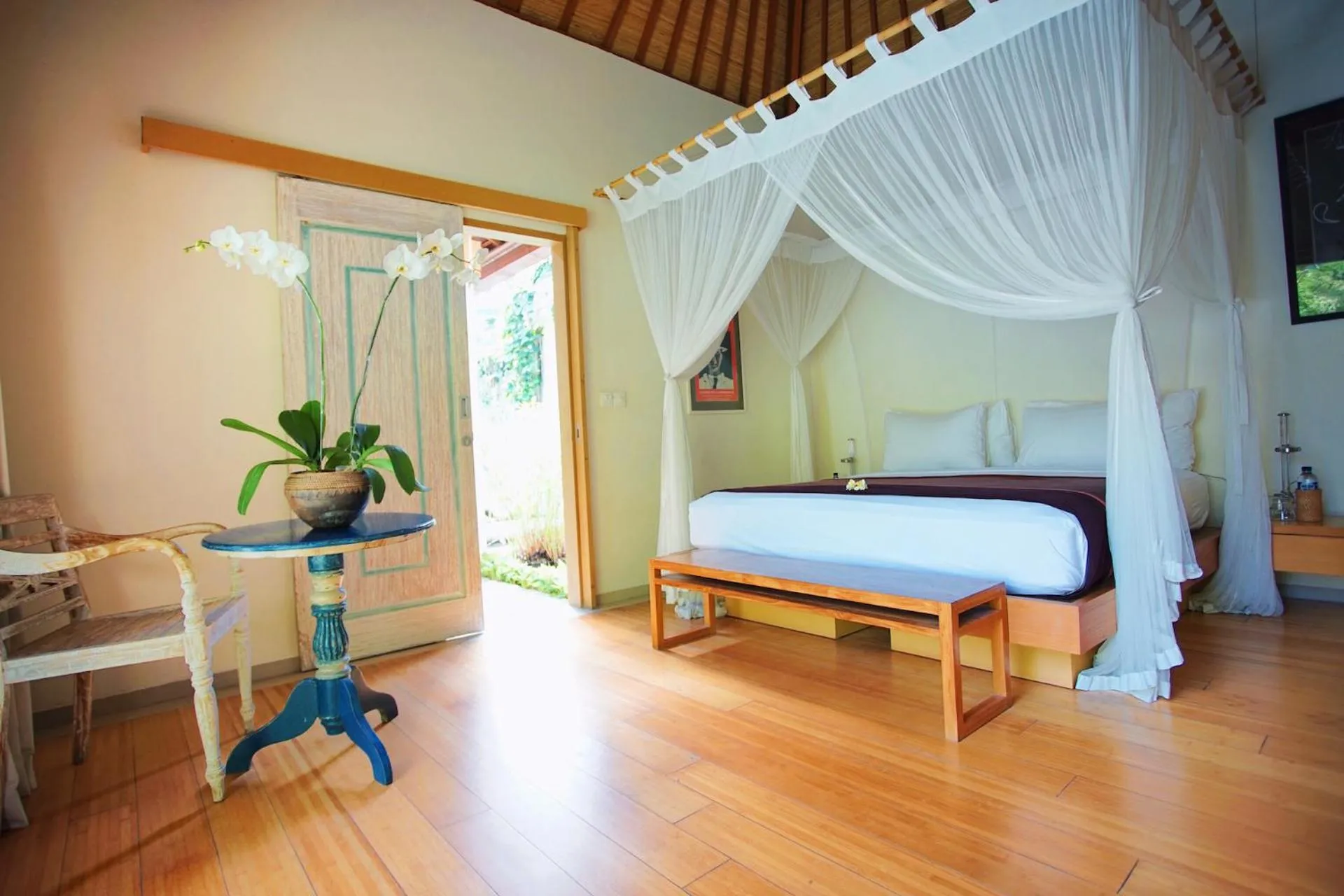 Bedroom, Bed in Villa Bali Asri Batubelig