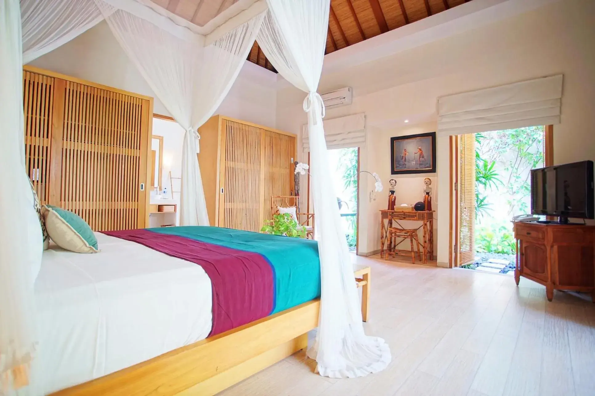One-Bedroom Villa with Plunge Pool in Villa Bali Asri Batubelig One-Bedroom Villa with Plunge Pool in Villa Bali Asri Batubelig