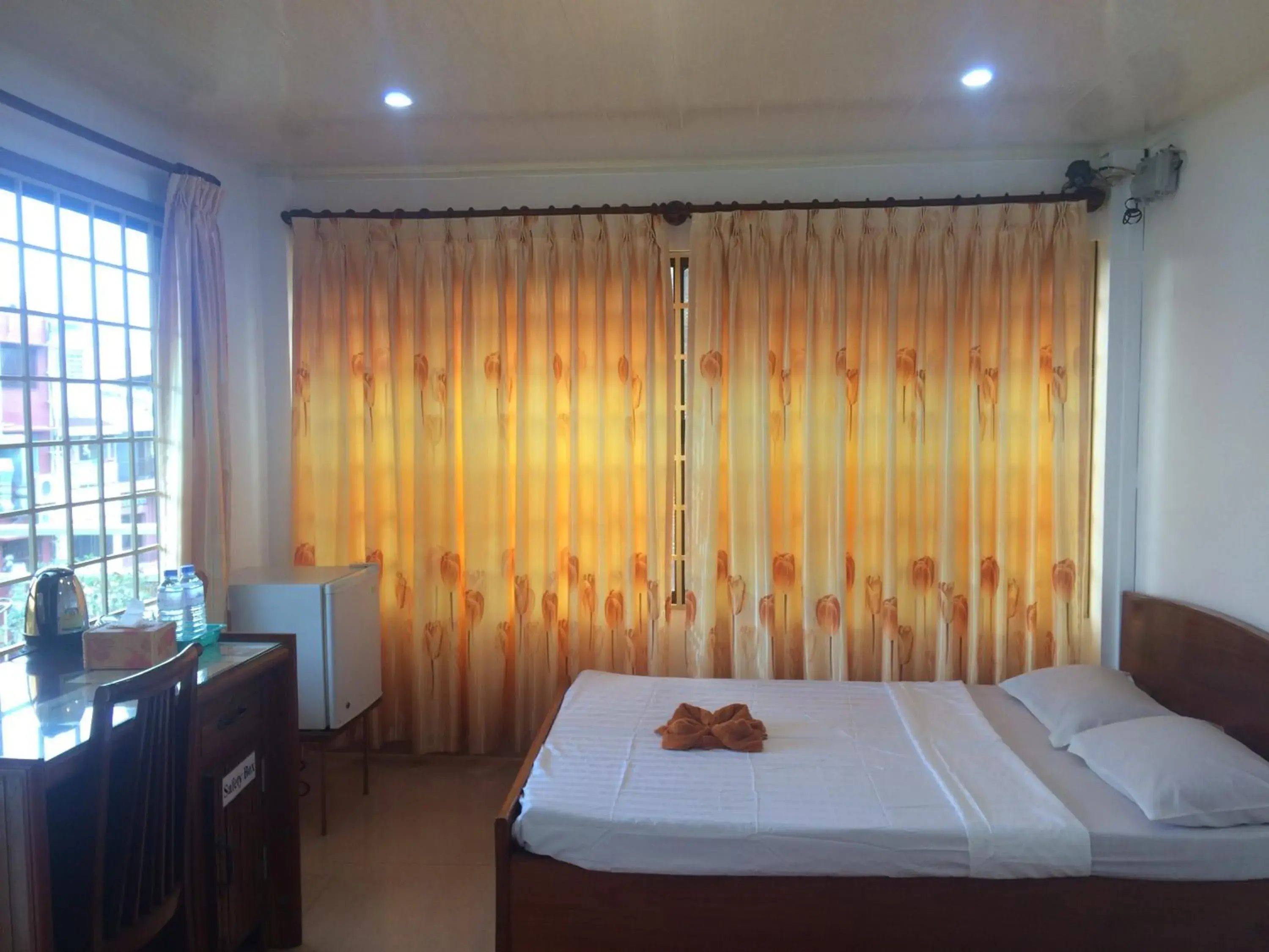 Bedroom, Bed in The Bright Lotus Guesthouse Bedroom, Bed in The Bright Lotus Guesthouse