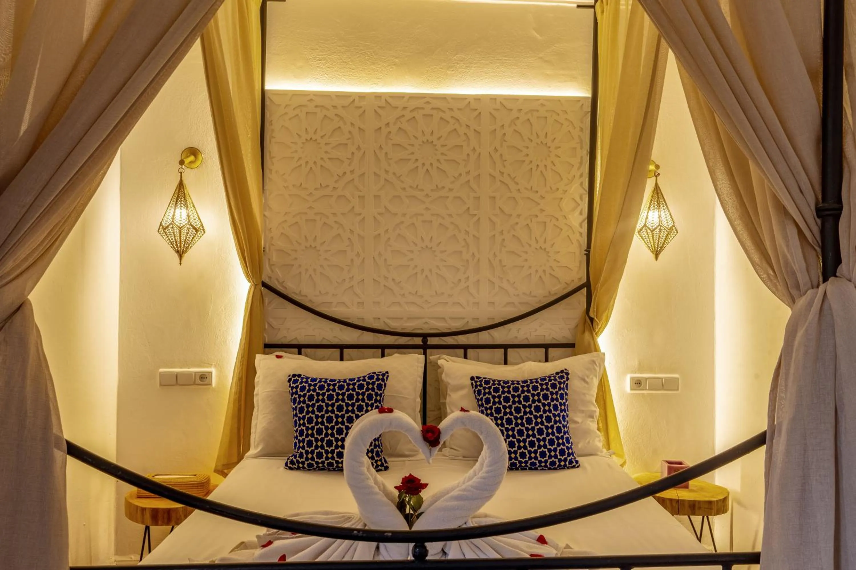 Bed in Riad des remparts Marrakech