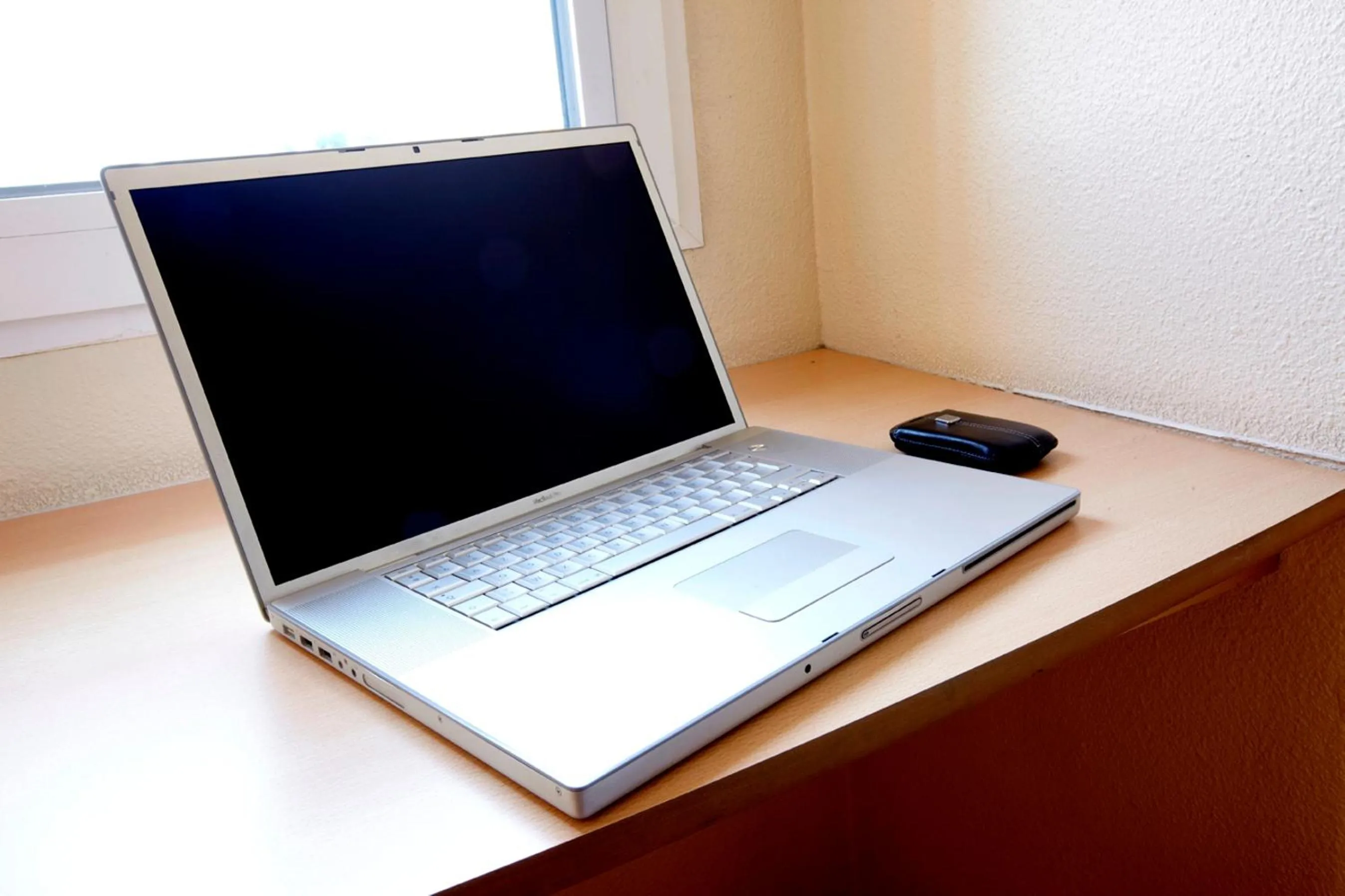 Seating area in Premiere Classe Cambrai Proville