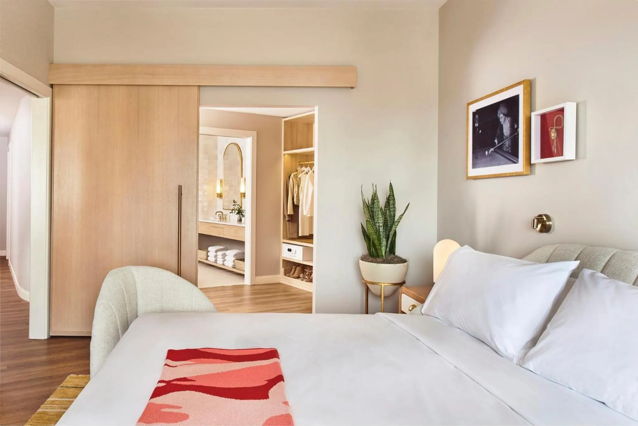 Photo of the whole room, Bed in Virgin Hotels Dallas