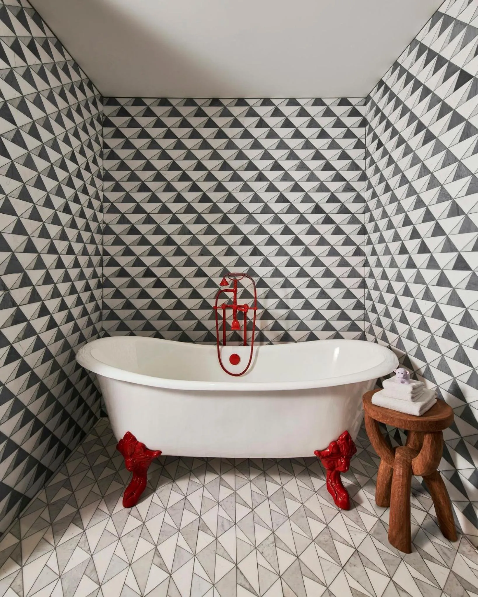 Photo of the whole room in Virgin Hotels Dallas