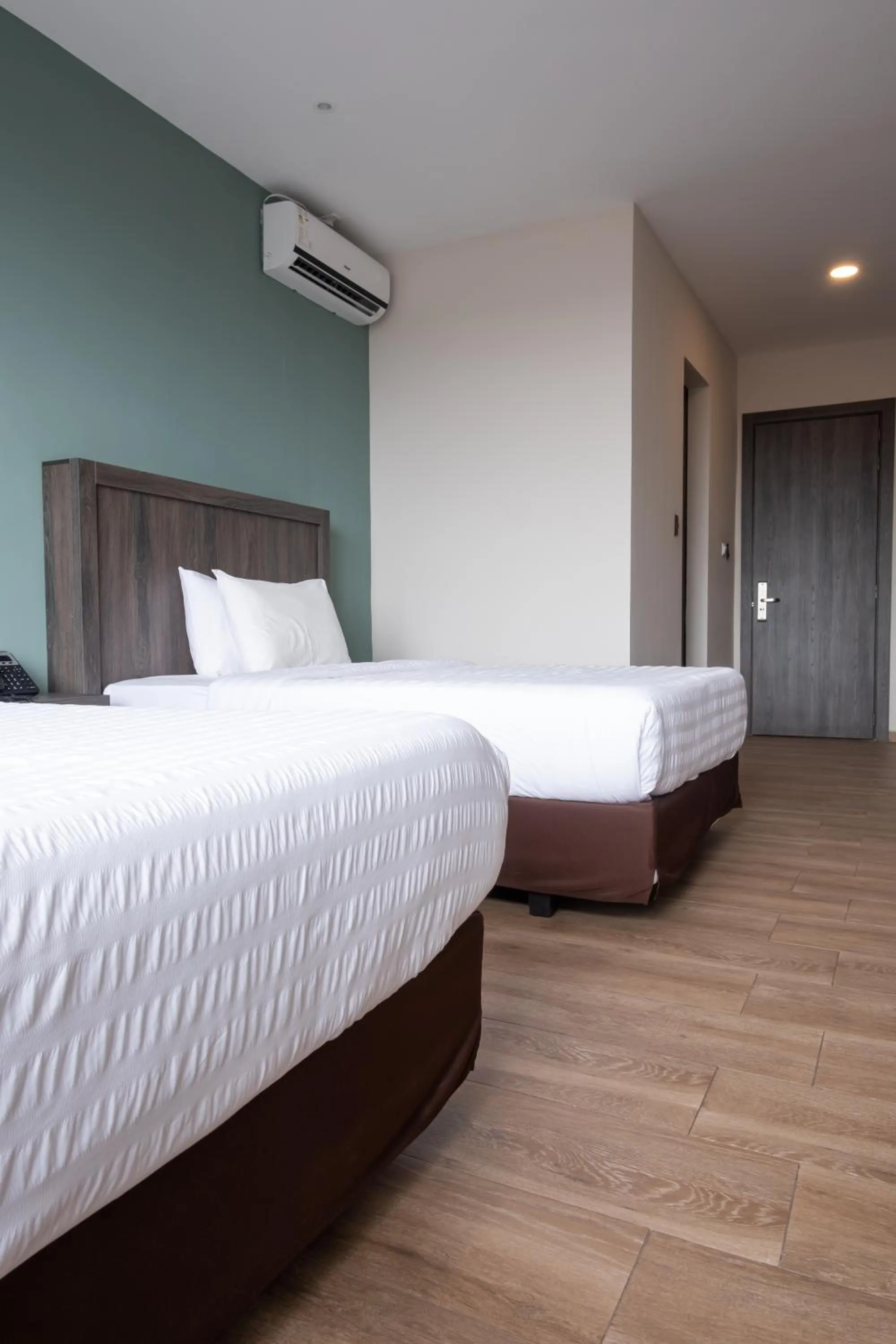 Photo of the whole room, Bed in REEC Machala by Oro Verde Hotels