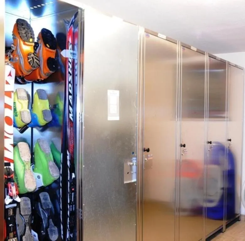 Other in Residence La Zondra