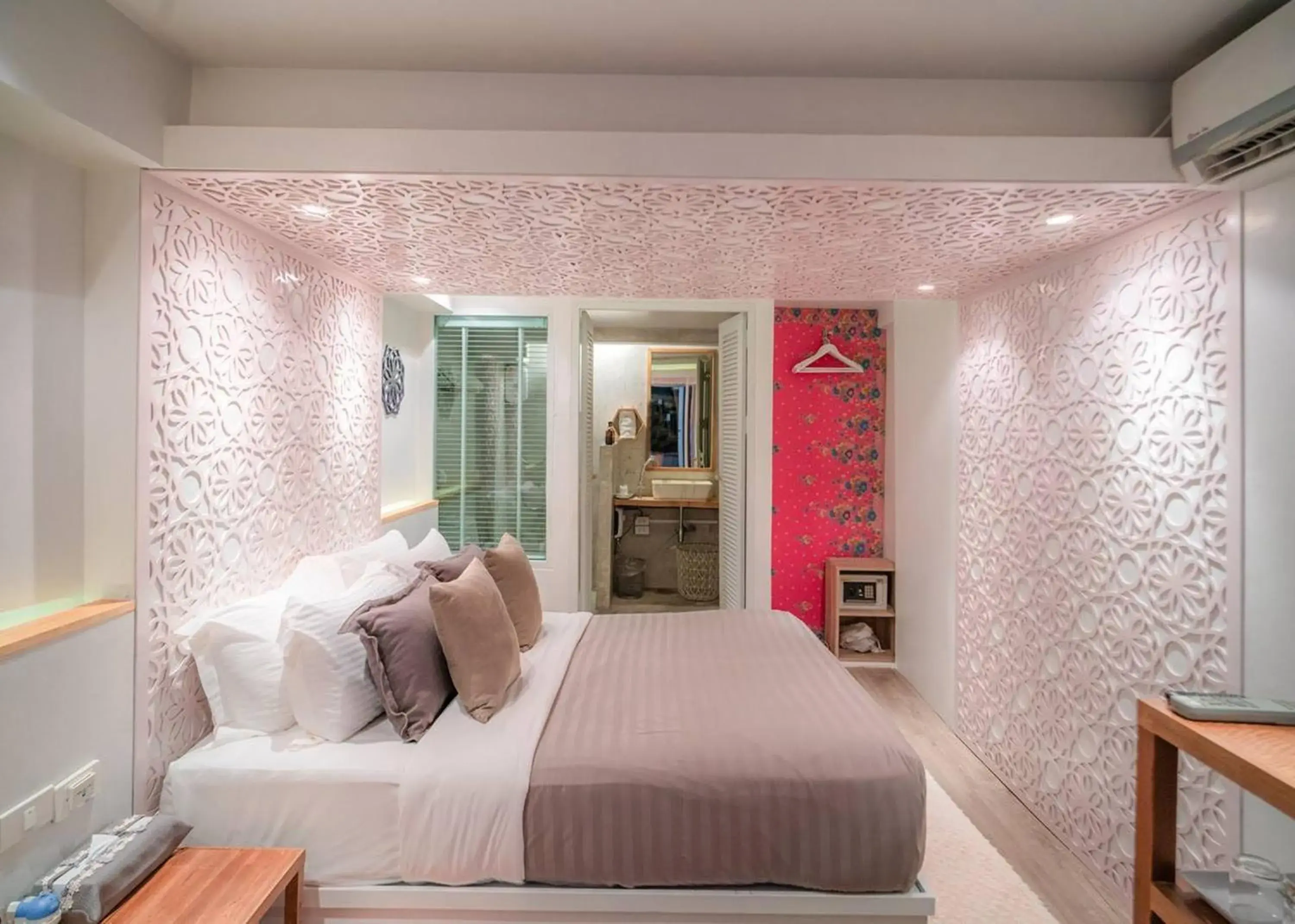 Bed in The Parlour Krabi Bed in The Parlour Krabi