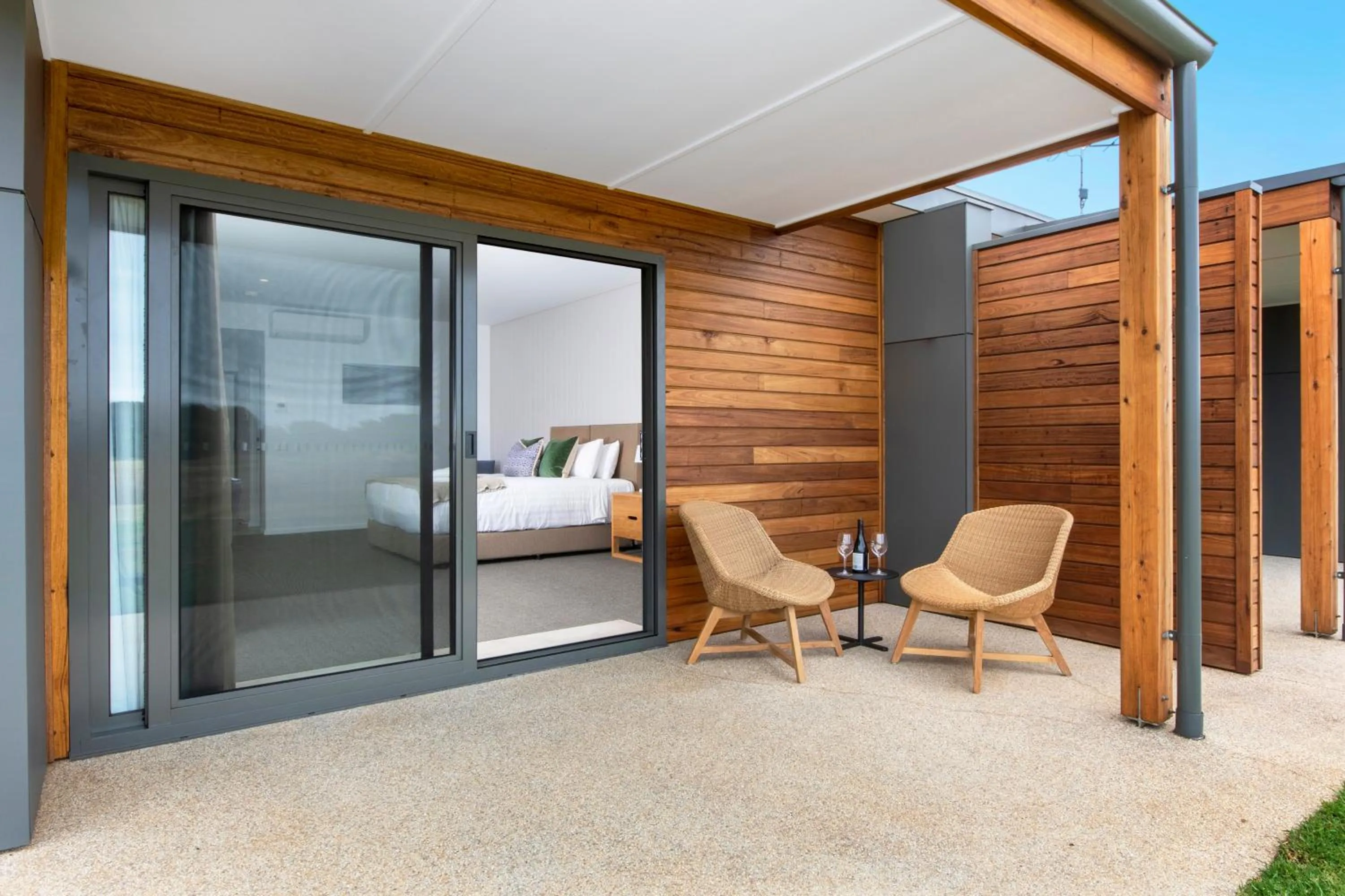 Balcony/Terrace in 13th Beach Golf Lodges