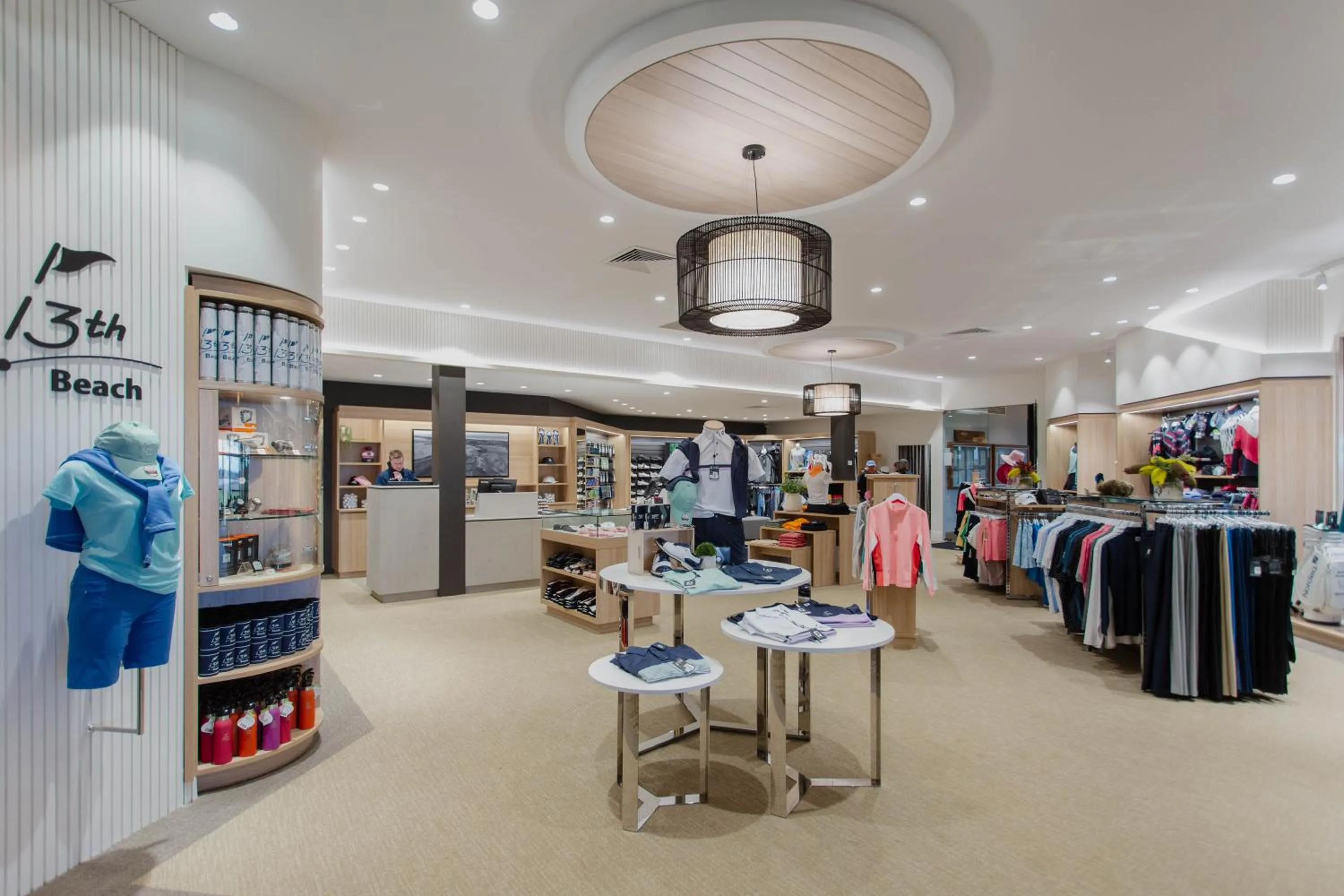 On-site shops in 13th Beach Golf Lodges