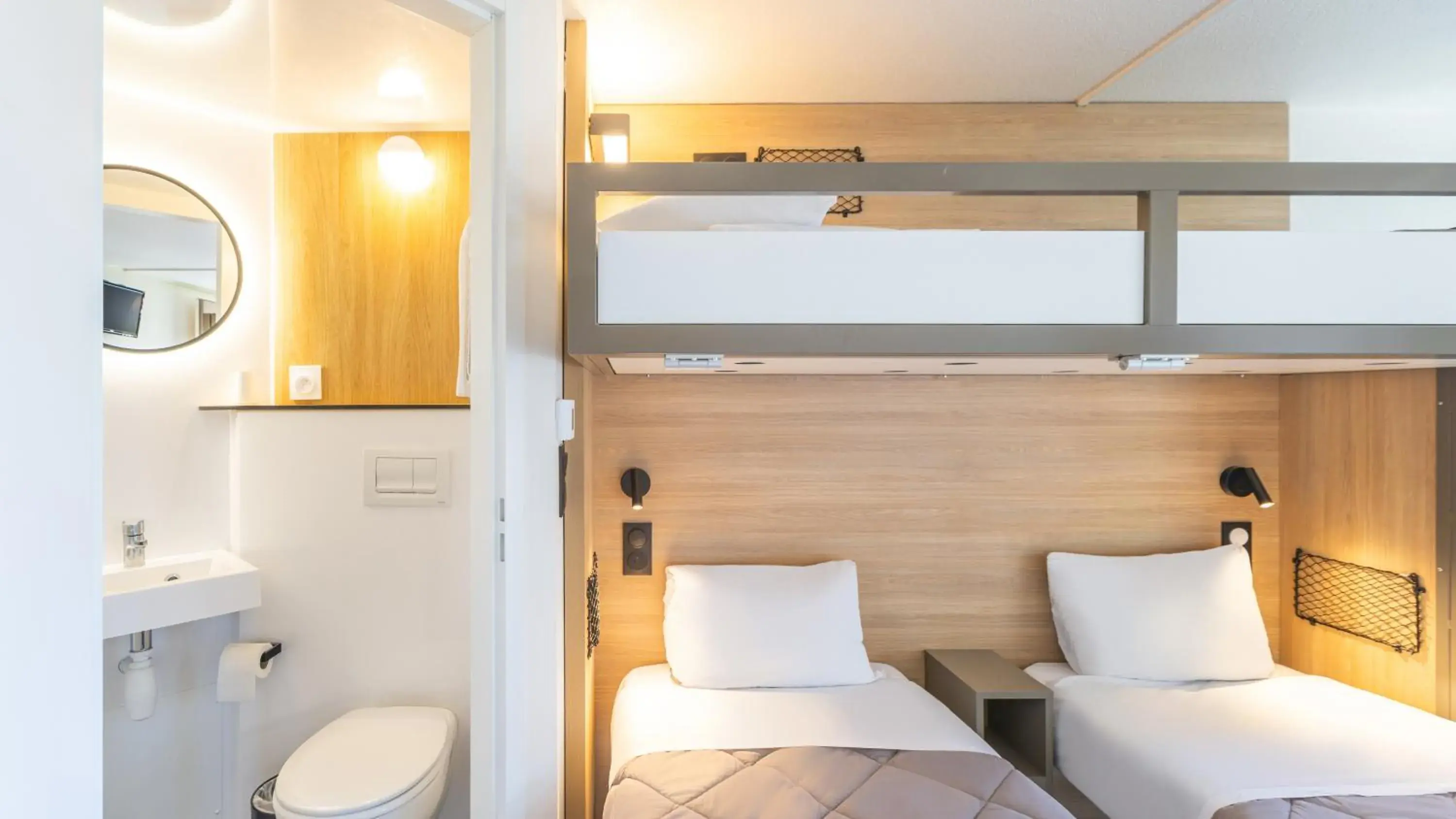 Bed in Premiere Classe Bayonne Bed in Premiere Classe Bayonne