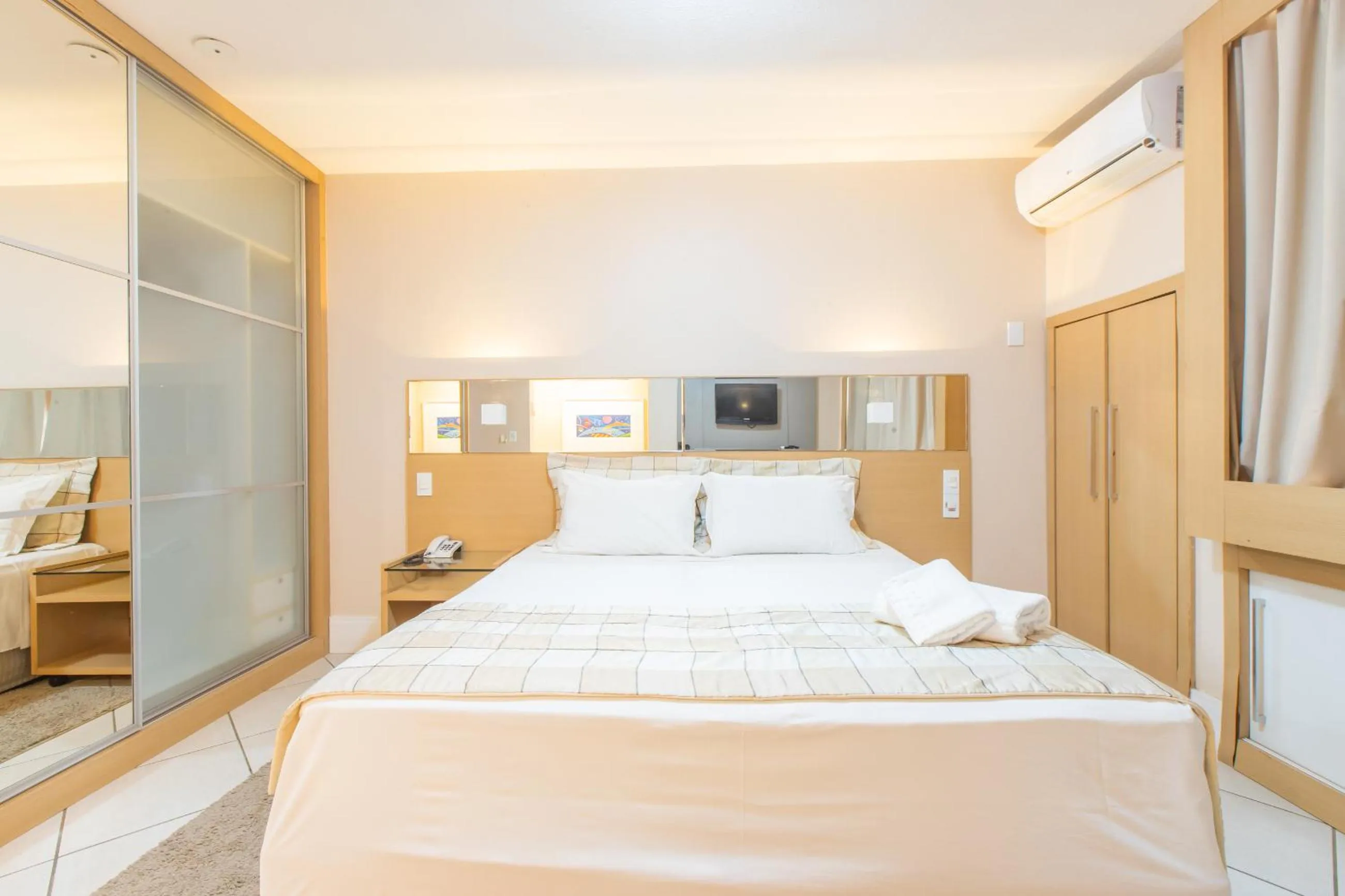 Bed in Livin Studios