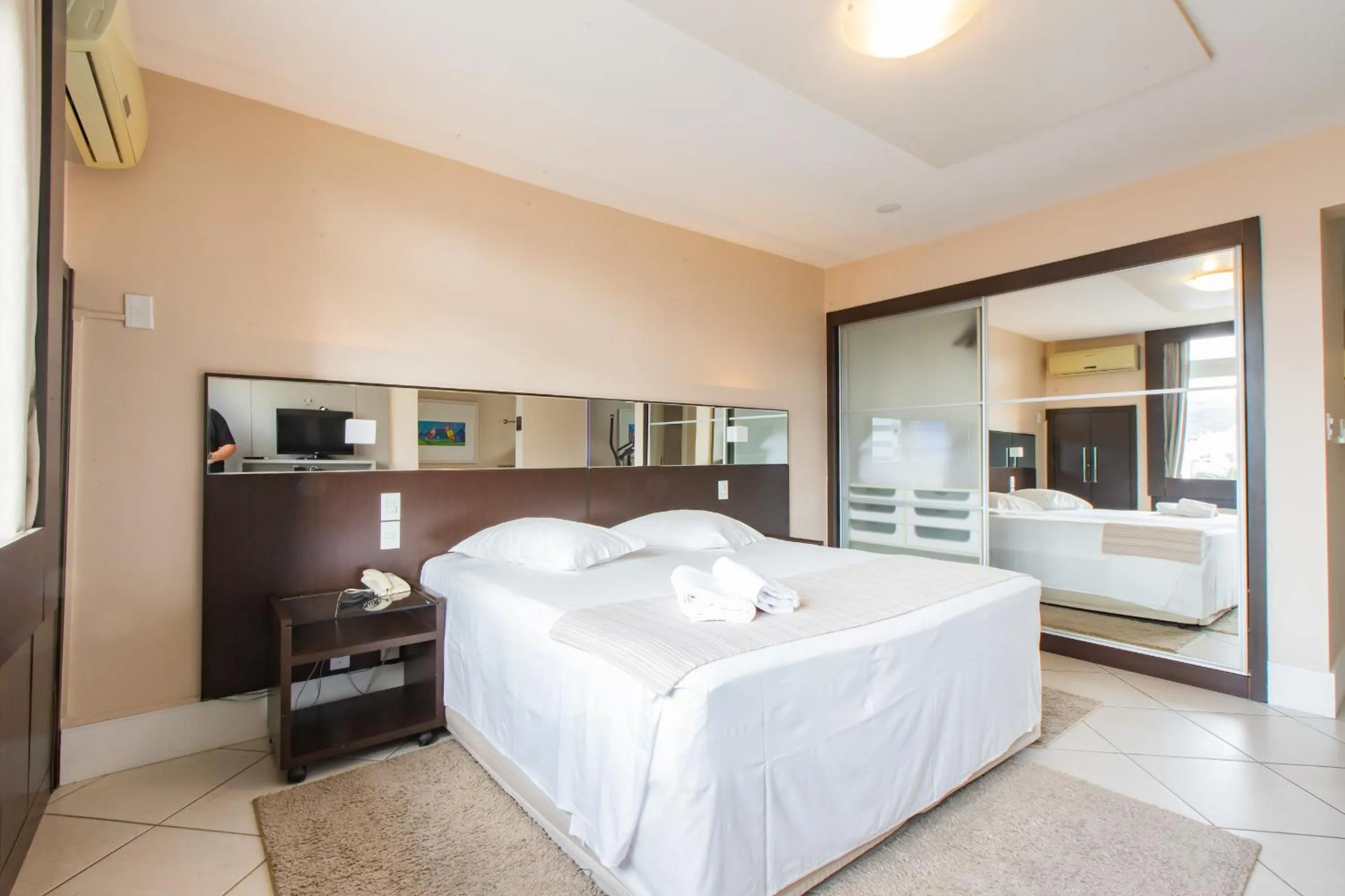 Bed in Livin Studios