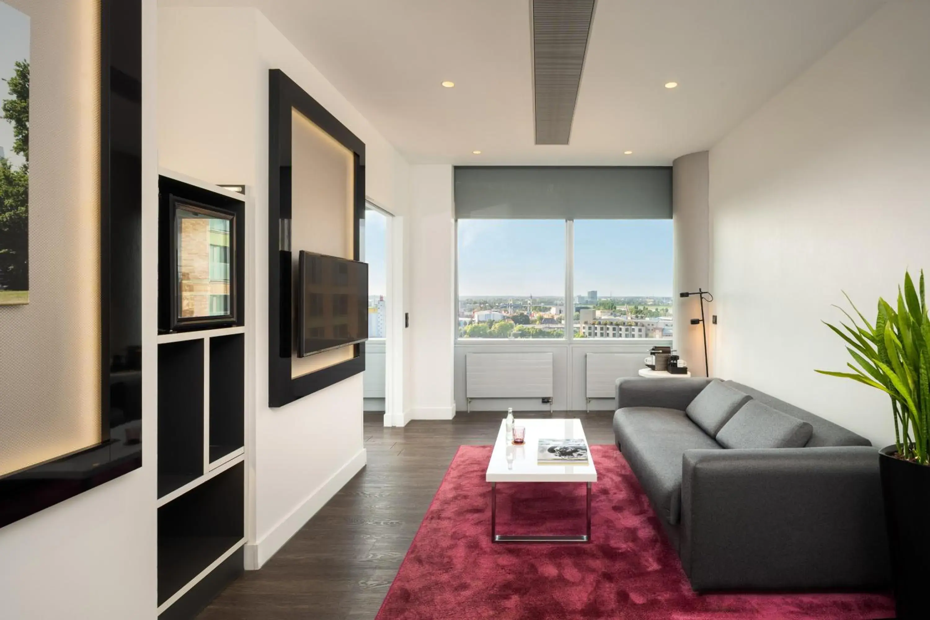 Living room in INNSiDE by Meliá Düsseldorf Hafen Living room in INNSiDE by Meliá Düsseldorf Hafen