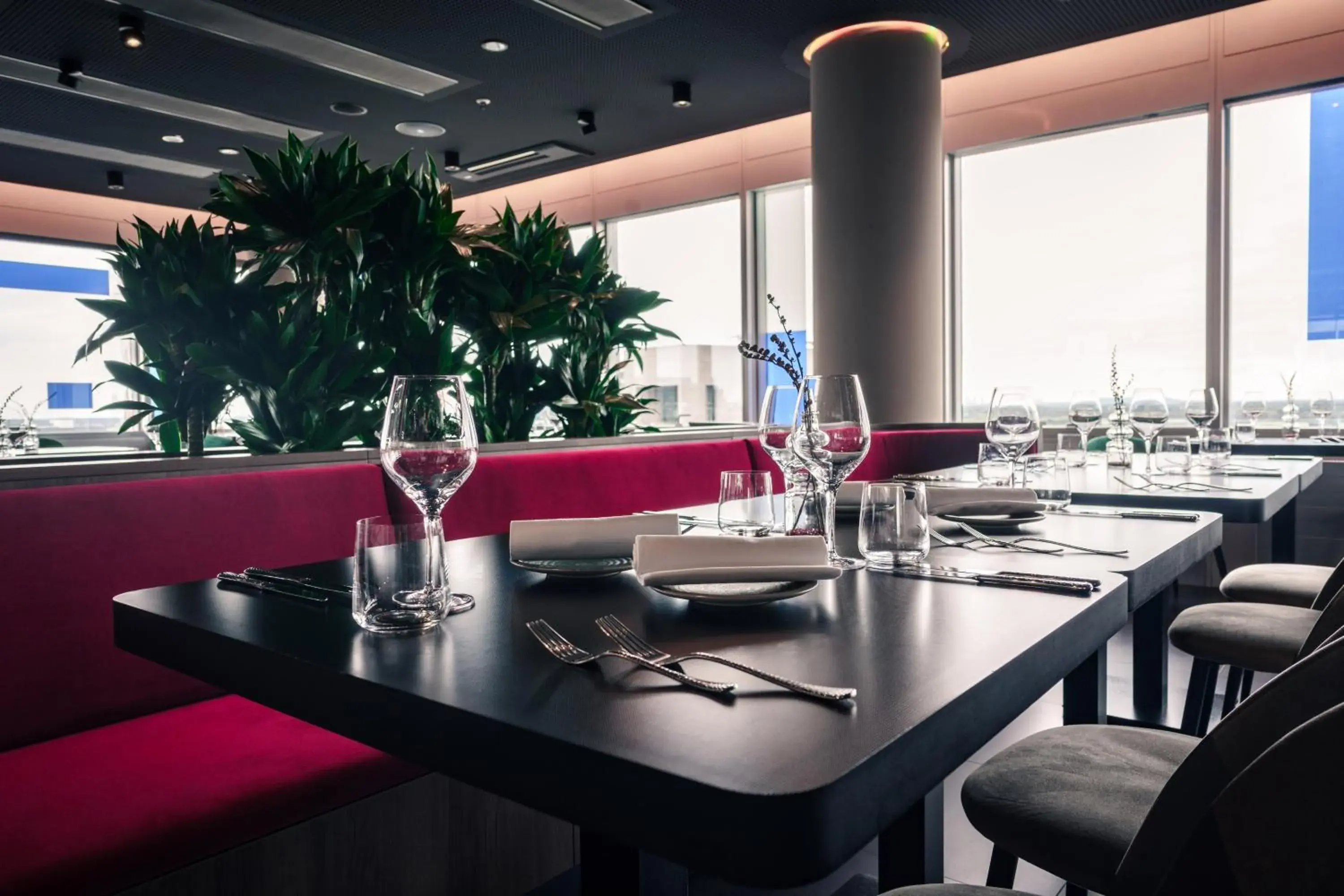 Restaurant/places to eat in INNSiDE by Meliá Düsseldorf Hafen Restaurant/places to eat in INNSiDE by Meliá Düsseldorf Hafen