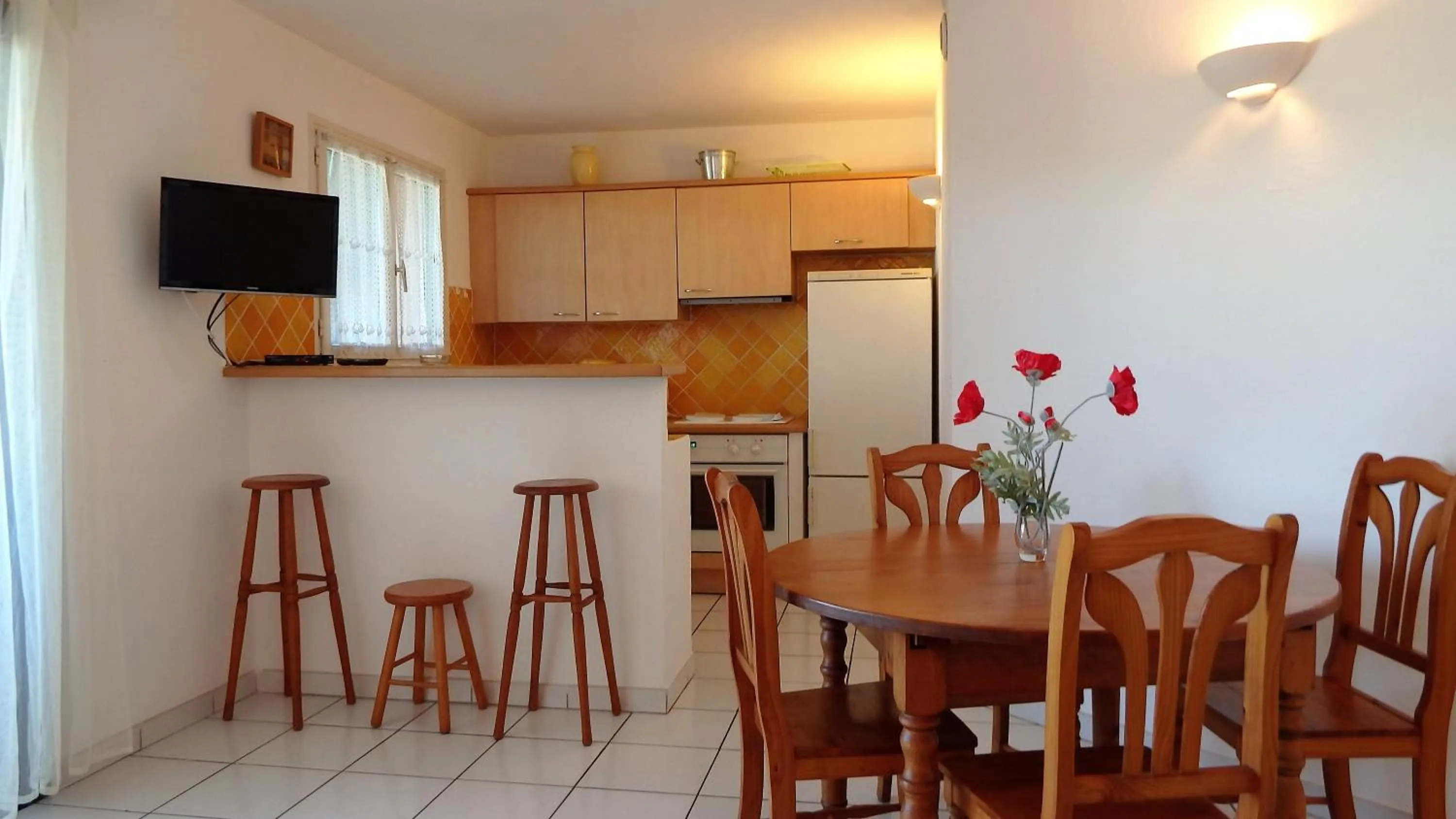 Kitchen or kitchenette in Résidence Le Village Marin