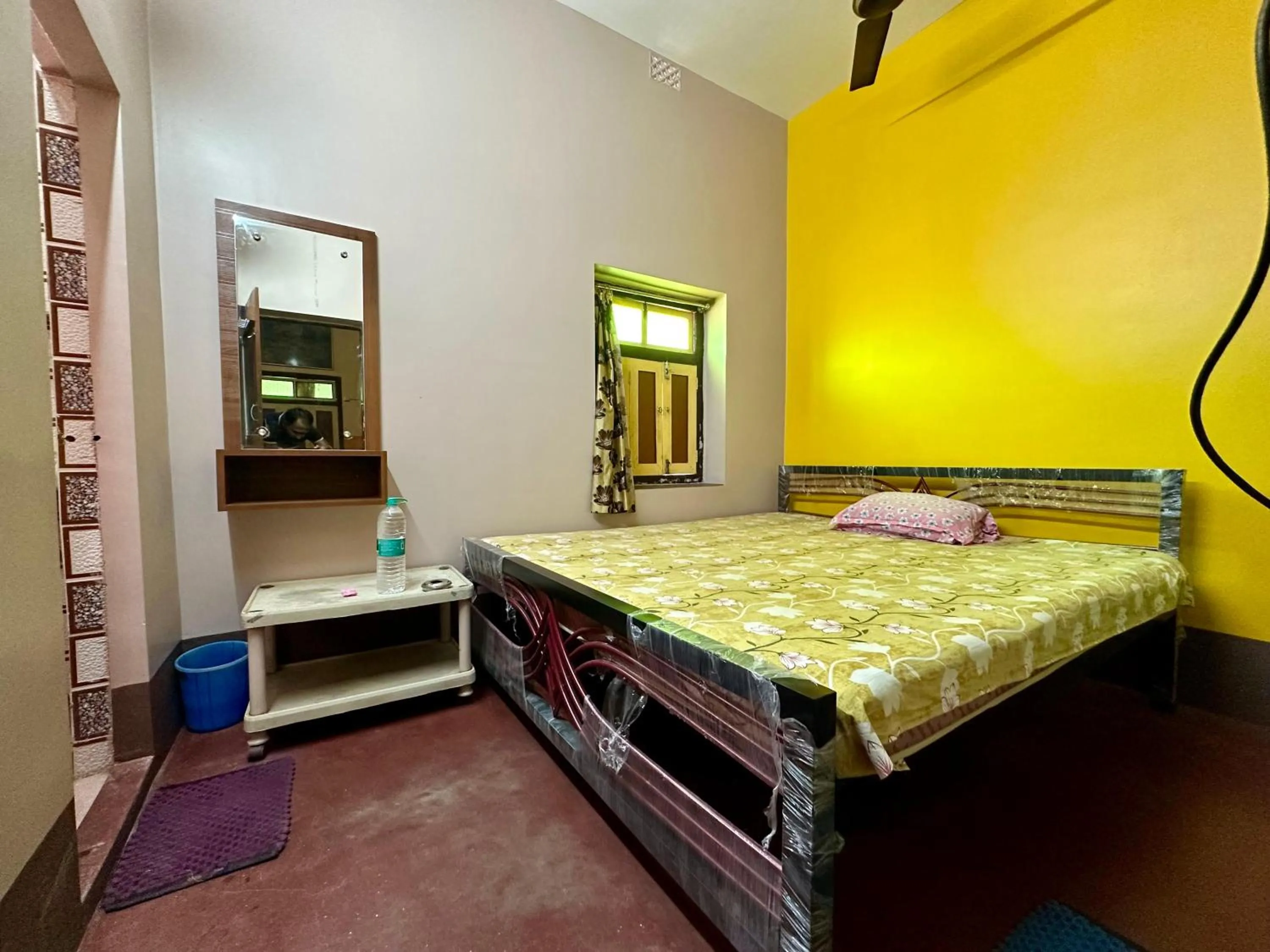 Bedroom, Bed in Monalisa Lodge