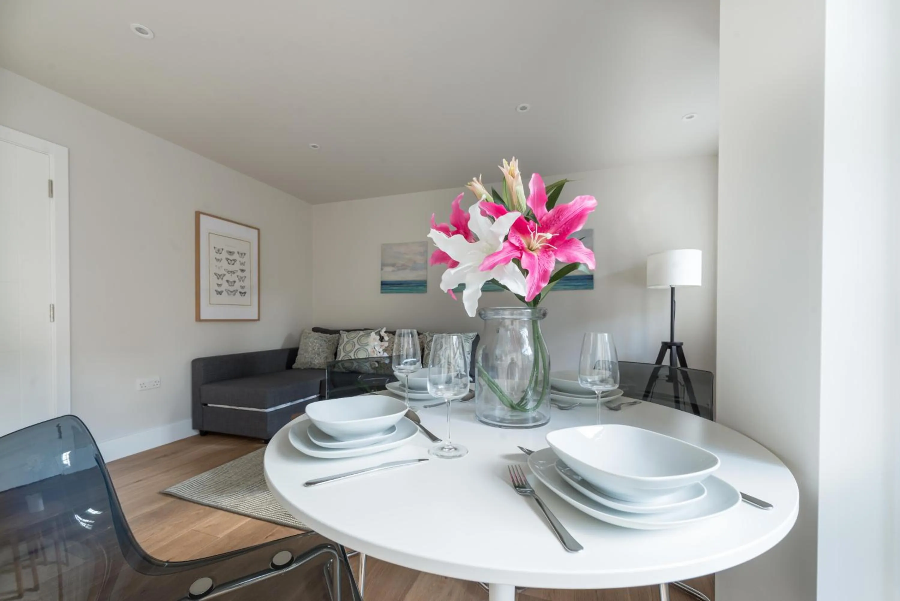 Hampden Apartments - The Diana