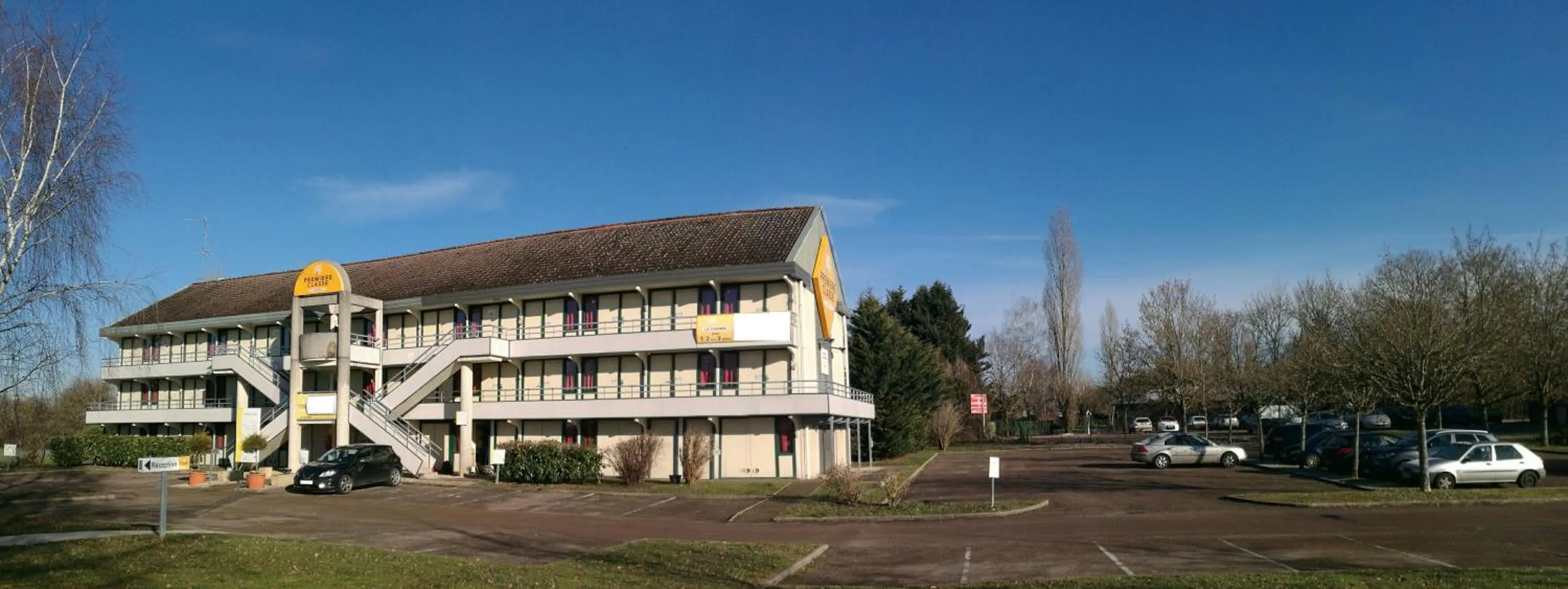 Property building in Premiere Classe Avallon