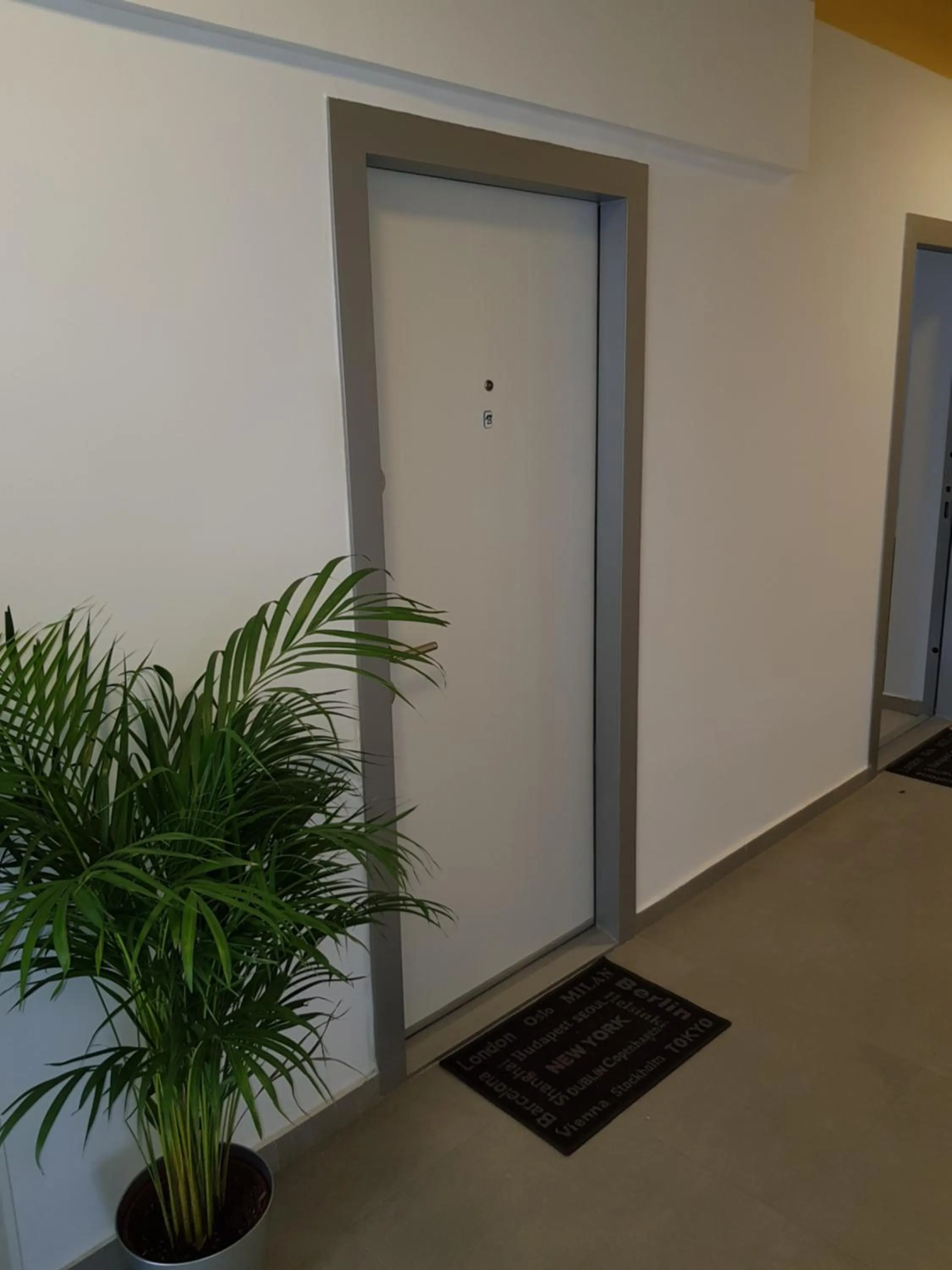 Facade/entrance in Residence DP Pipera