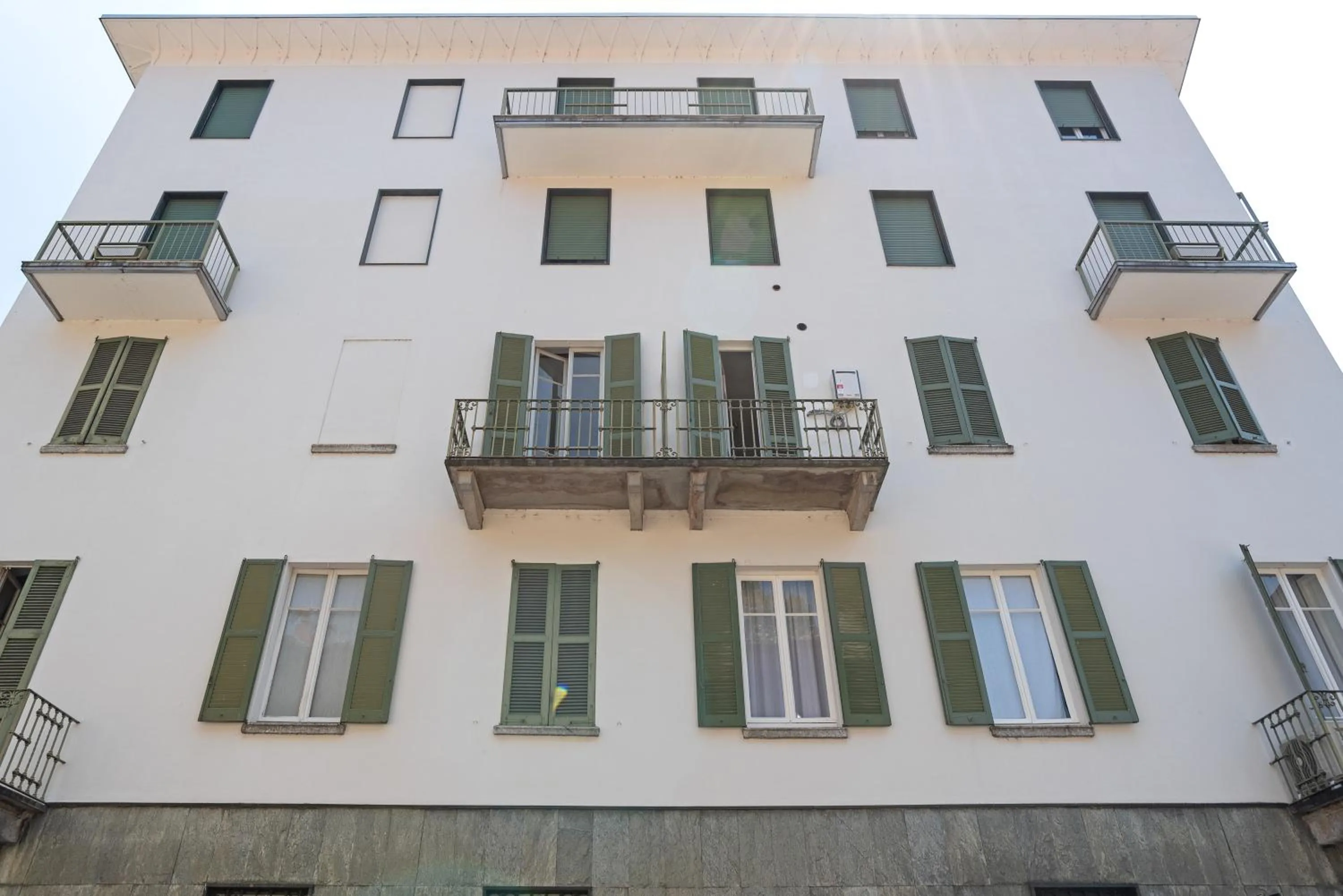 Property building in Vittoria Corner - byMyHomeInComo