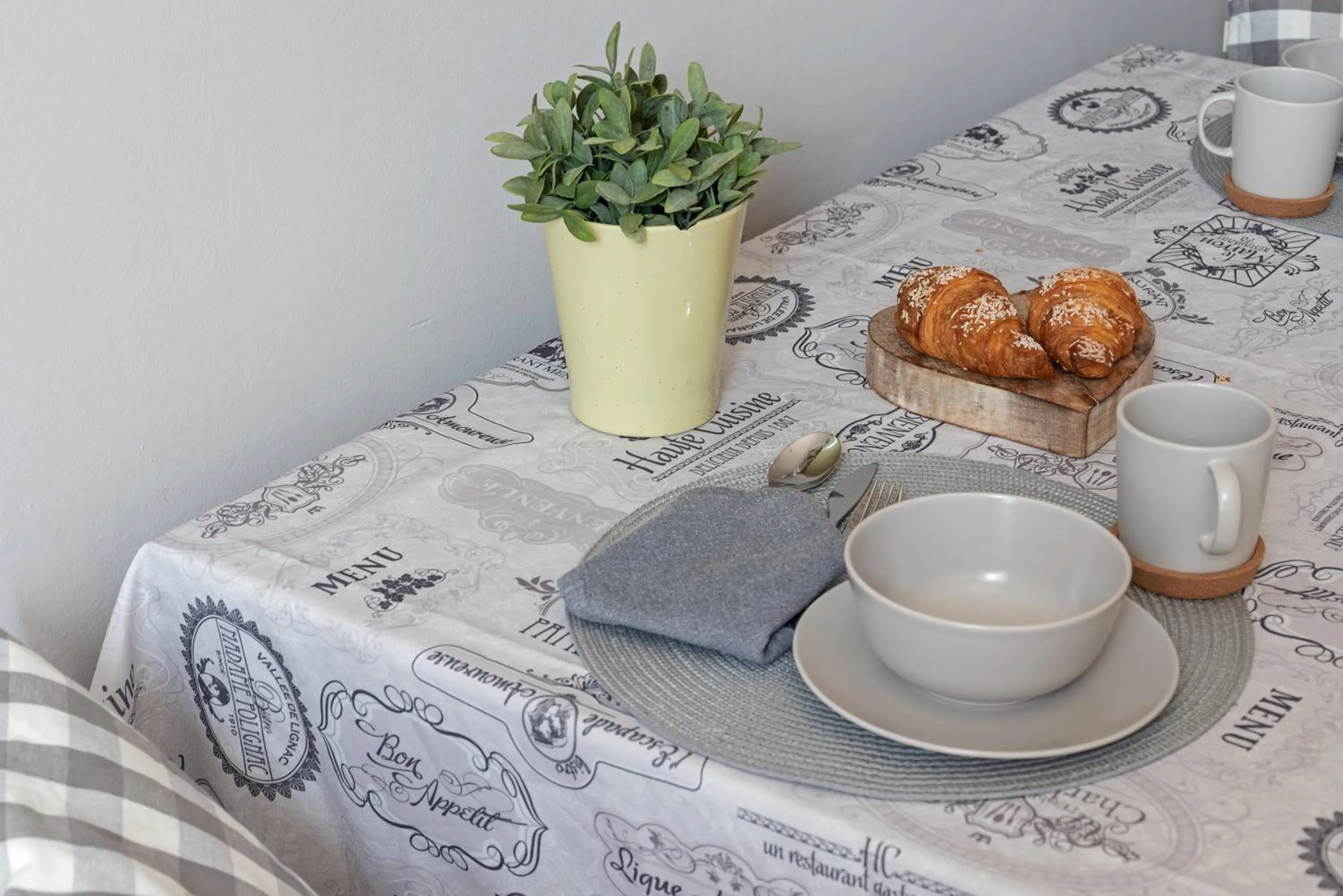 Breakfast in Vittoria Corner - byMyHomeInComo