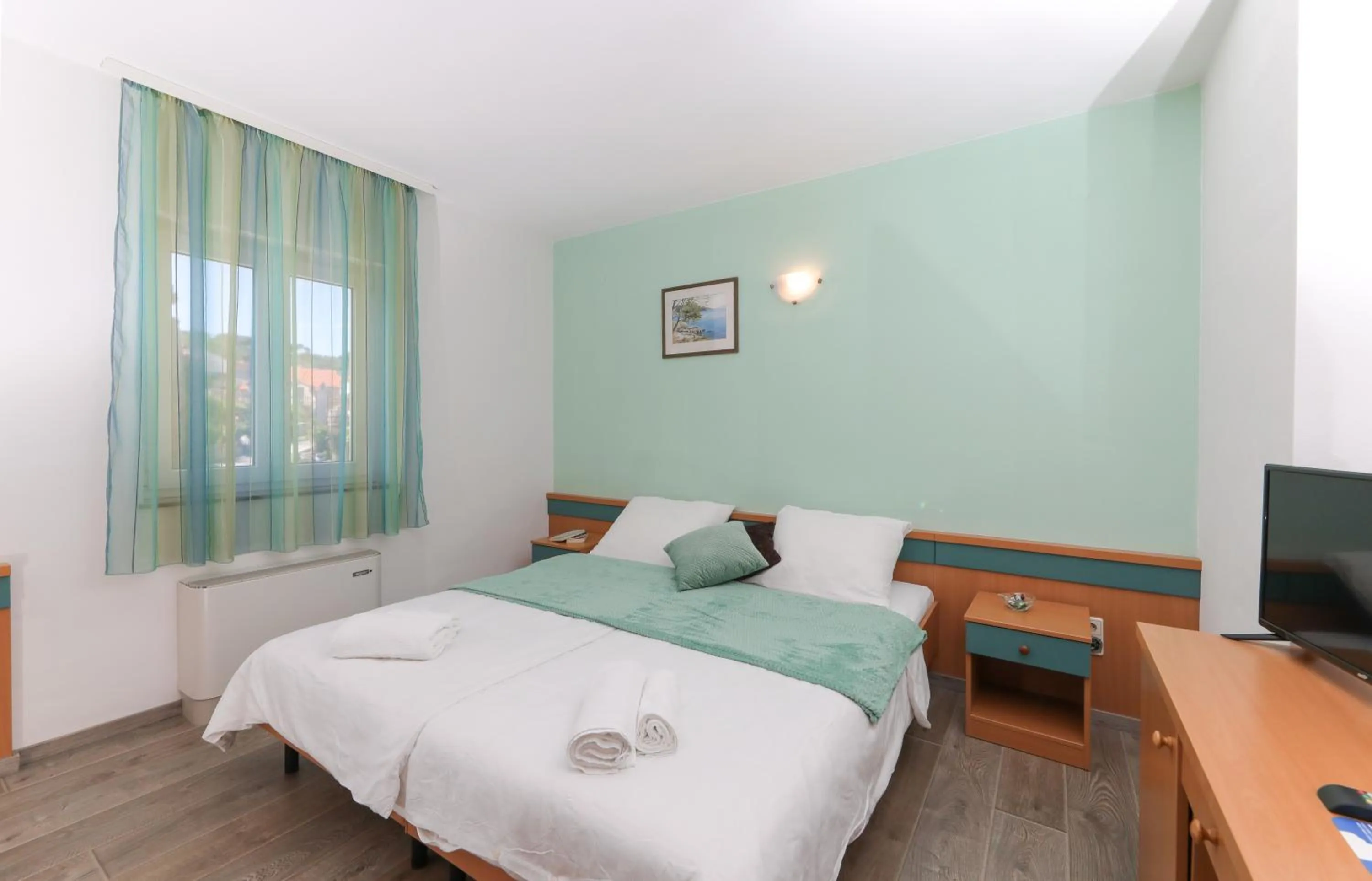 Photo of the whole room, Bed in Downtown Private Rooms Mandić
