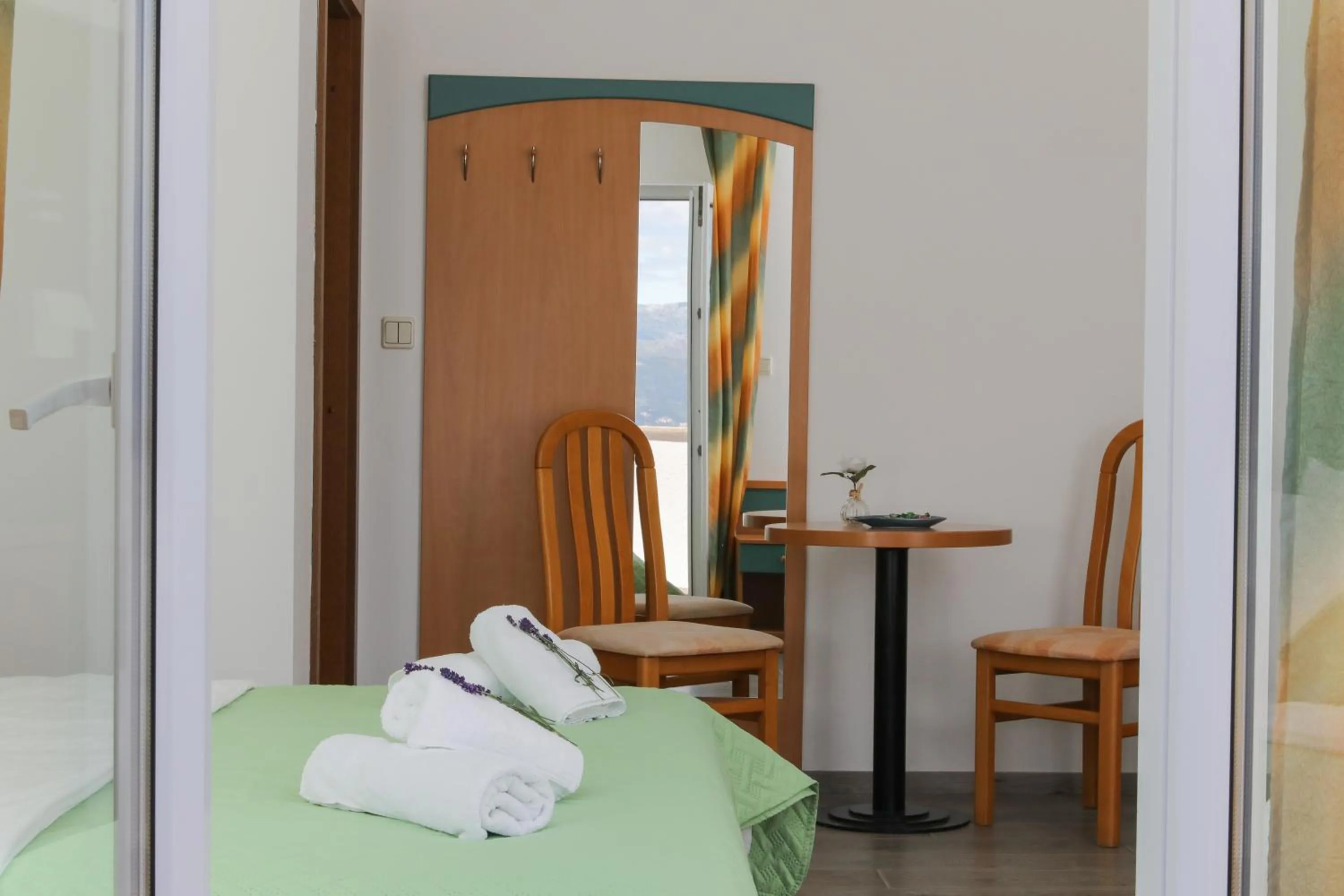 Bedroom, Bed in Downtown Private Rooms Mandić