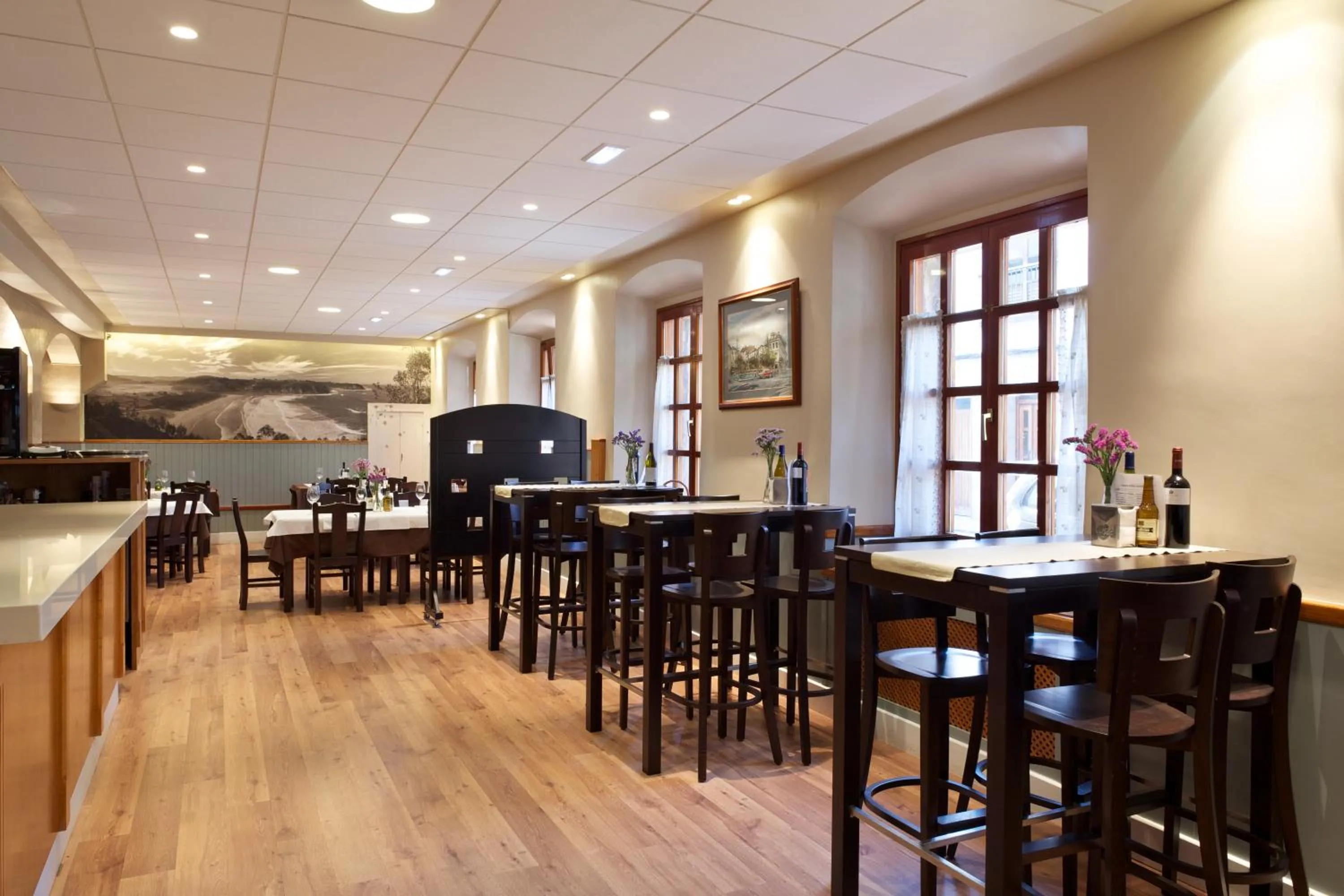 Lounge or bar in Hotel Restaurante El Manquin