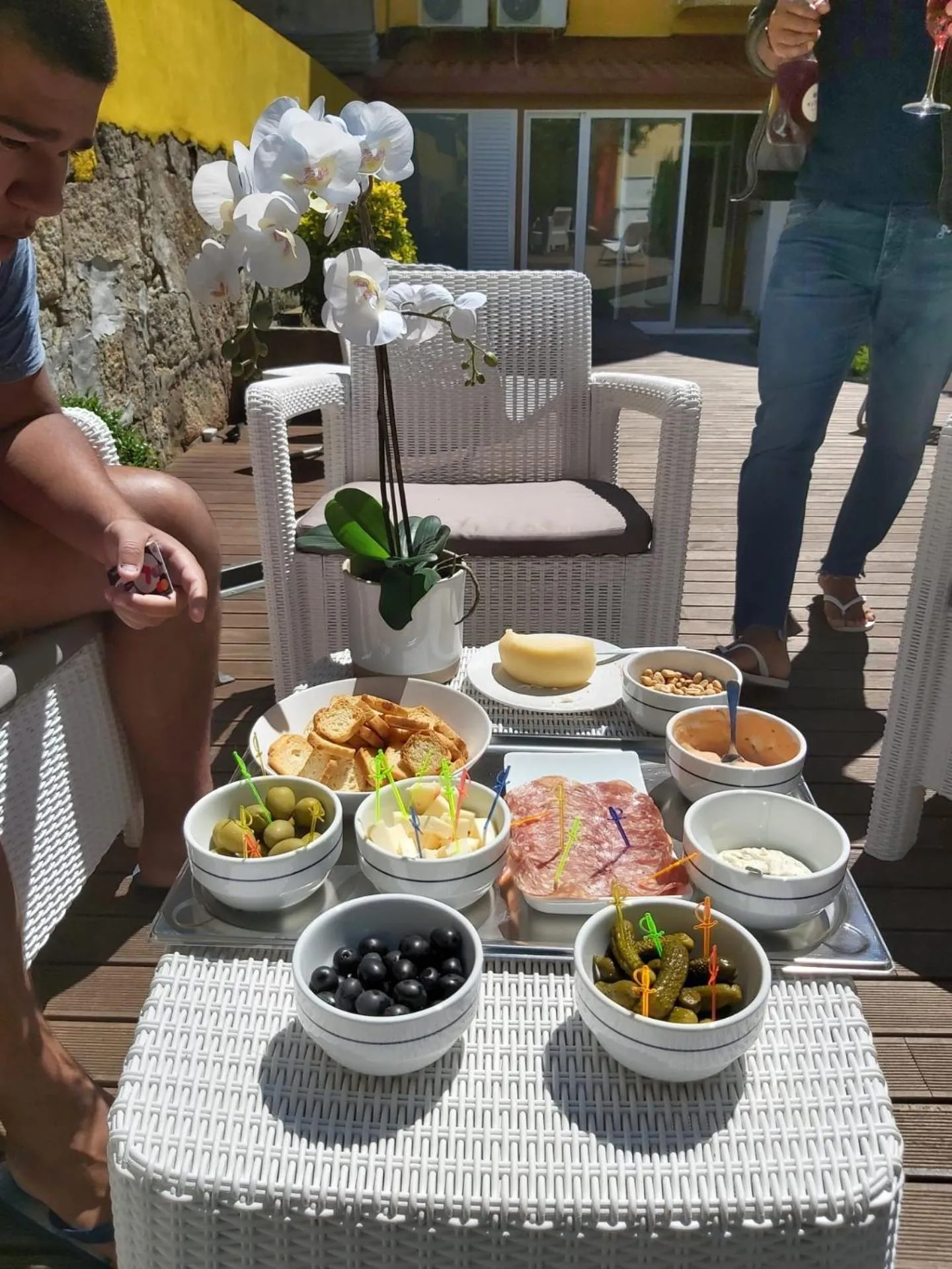 Food and drinks in By Doors Hostel