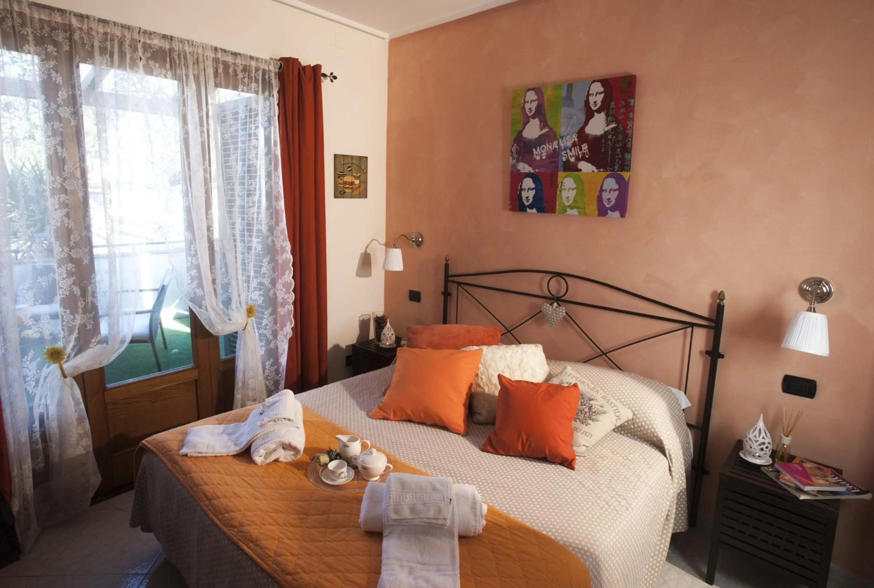 Day, Bed in B&B Elena