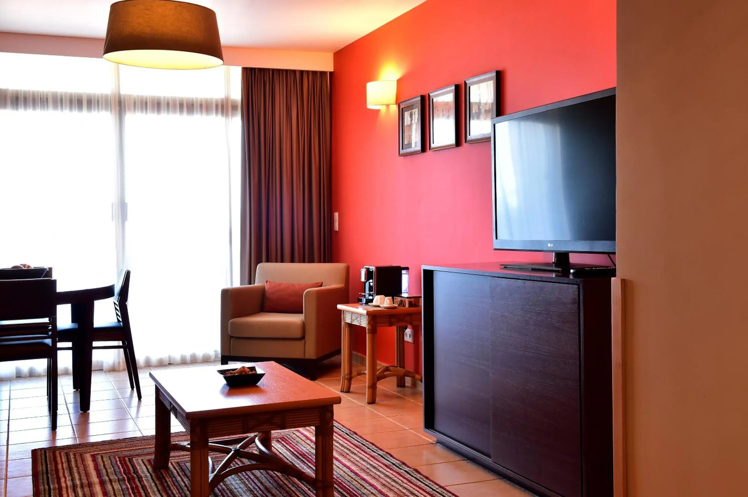 Triple Suite in Pestana Tropico Ocean & City Hotel Triple Suite in Pestana Tropico Ocean & City Hotel