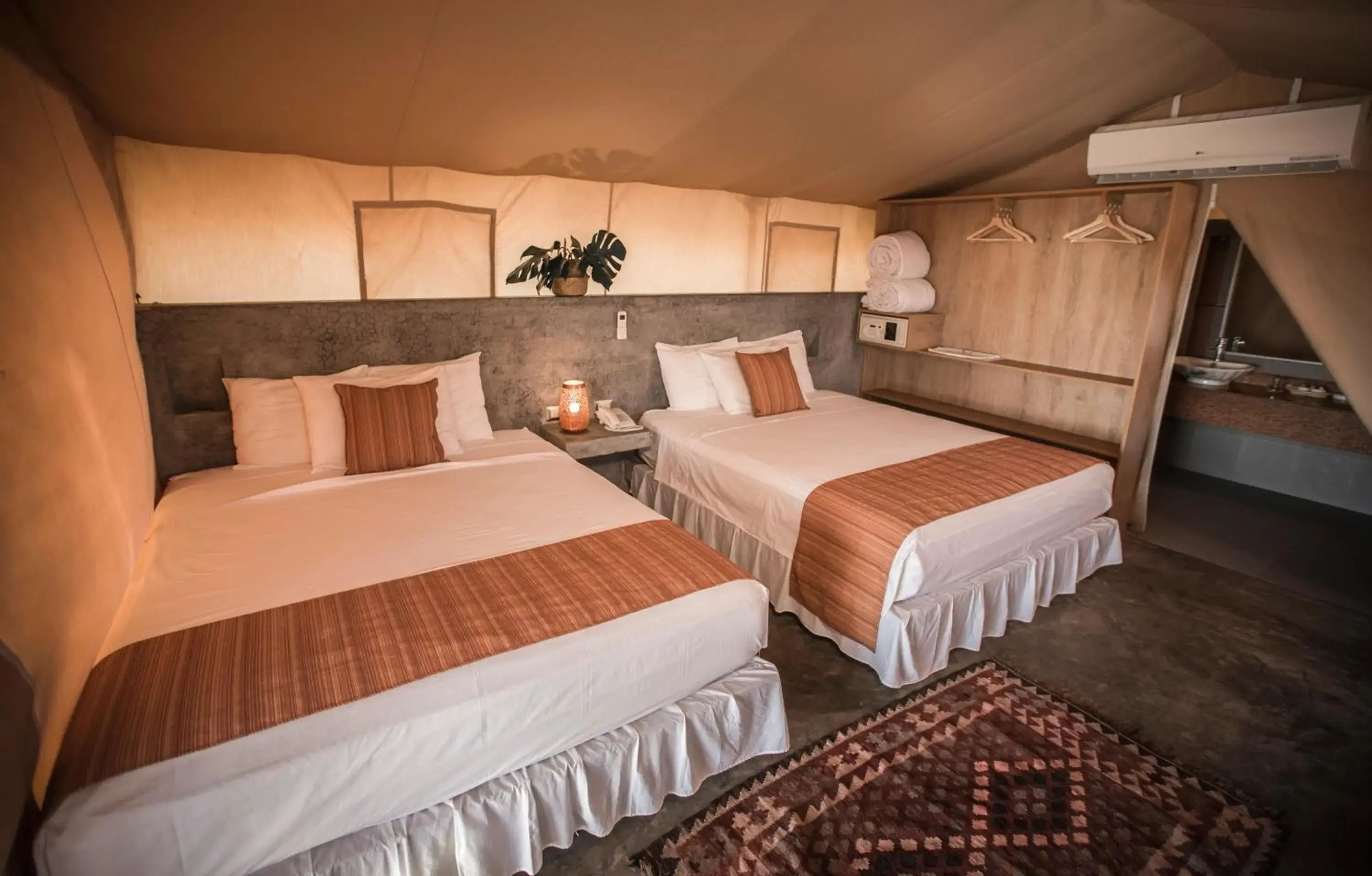 Standard Tent with 2 Queen Beds in Vichayito Bungalows & Carpas by Aranwa Hotels Standard Tent with 2 Queen Beds in Vichayito Bungalows & Carpas by Aranwa Hotels