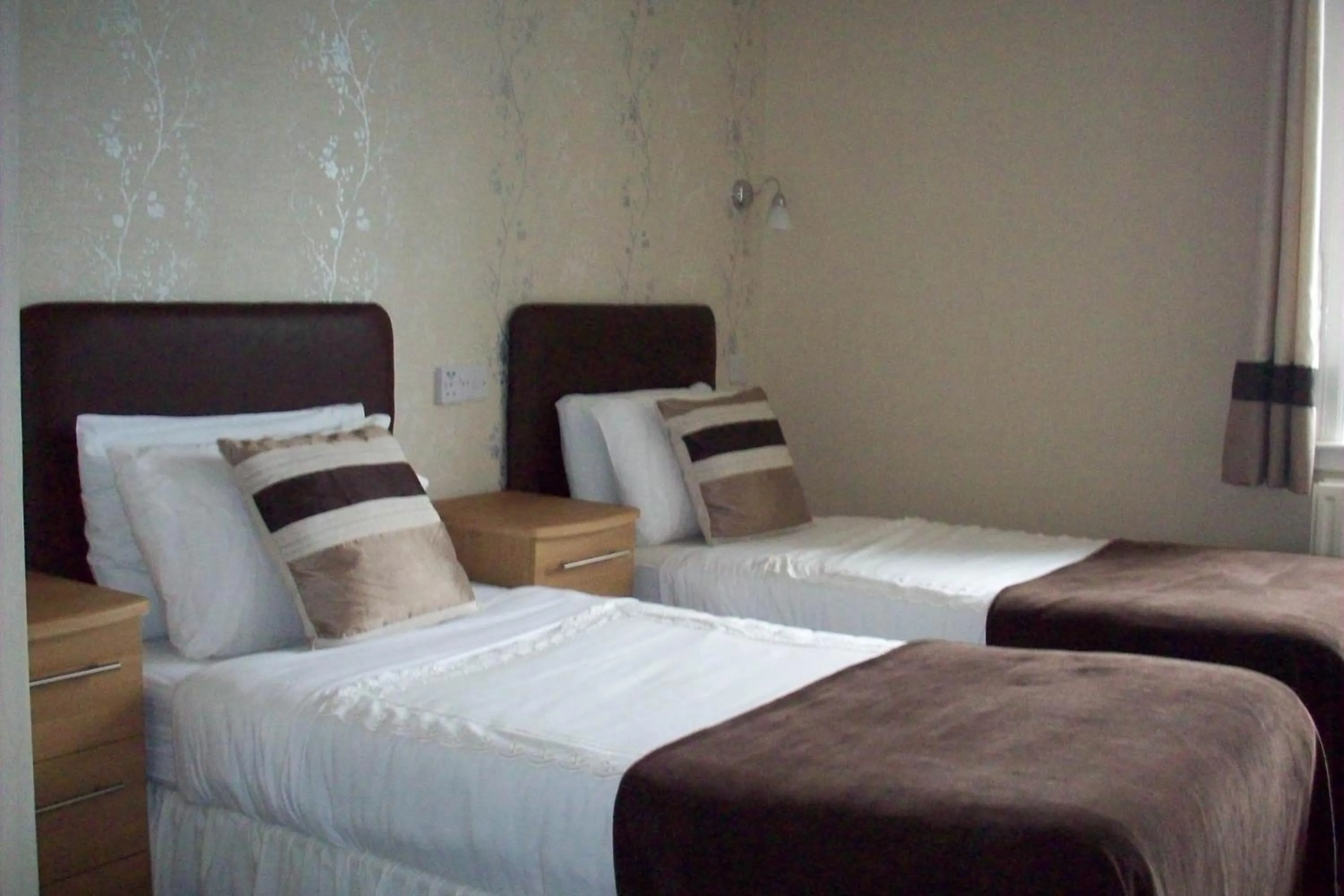 Bedroom, Bed in Lairg Highland Hotel