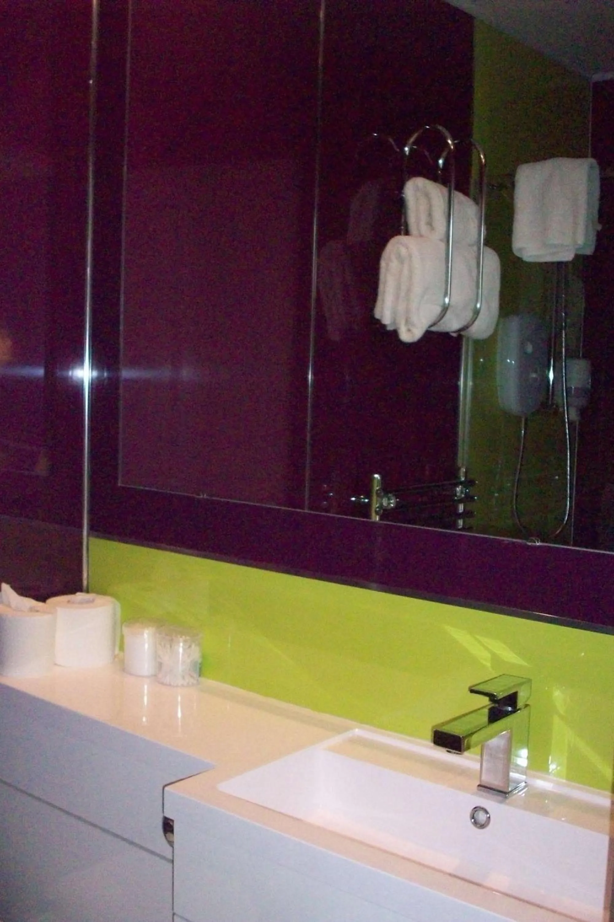 Bathroom in Lairg Highland Hotel