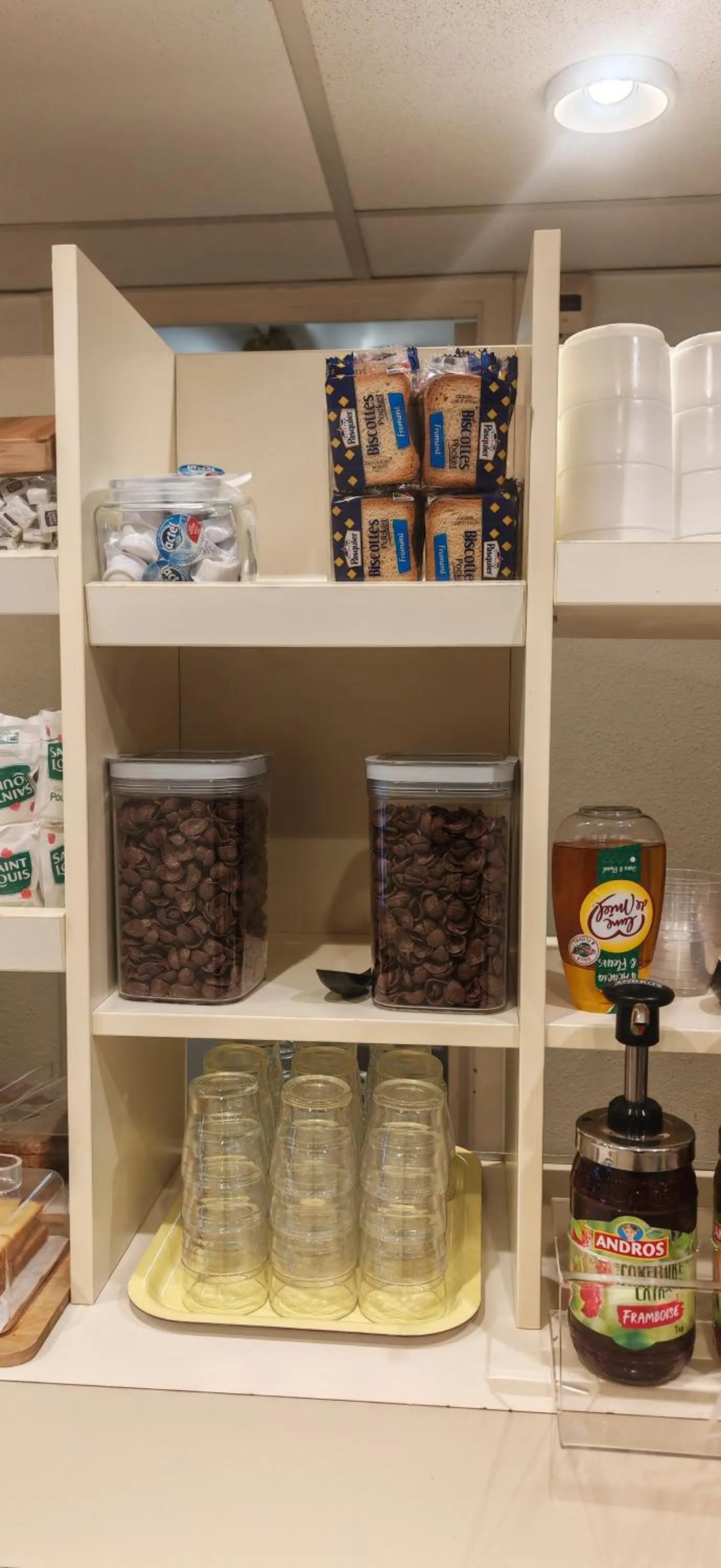 Breakfast in Premiere Classe Besancon Ecole Valentin